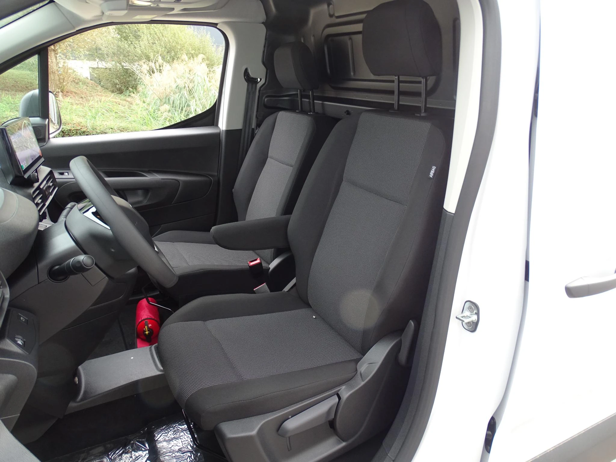 Peugeot-Partner-image-10