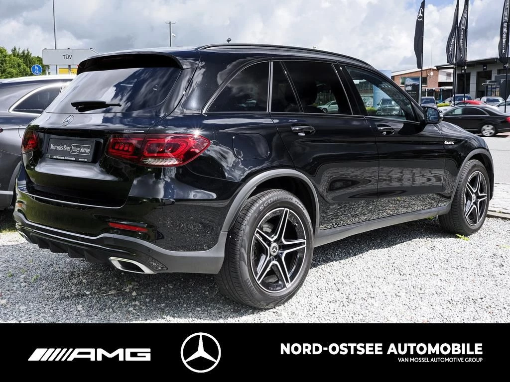 Mercedes-Benz GLC 200 4M AMG NIGHT DIST TEMPO MBUX LED AMG Line