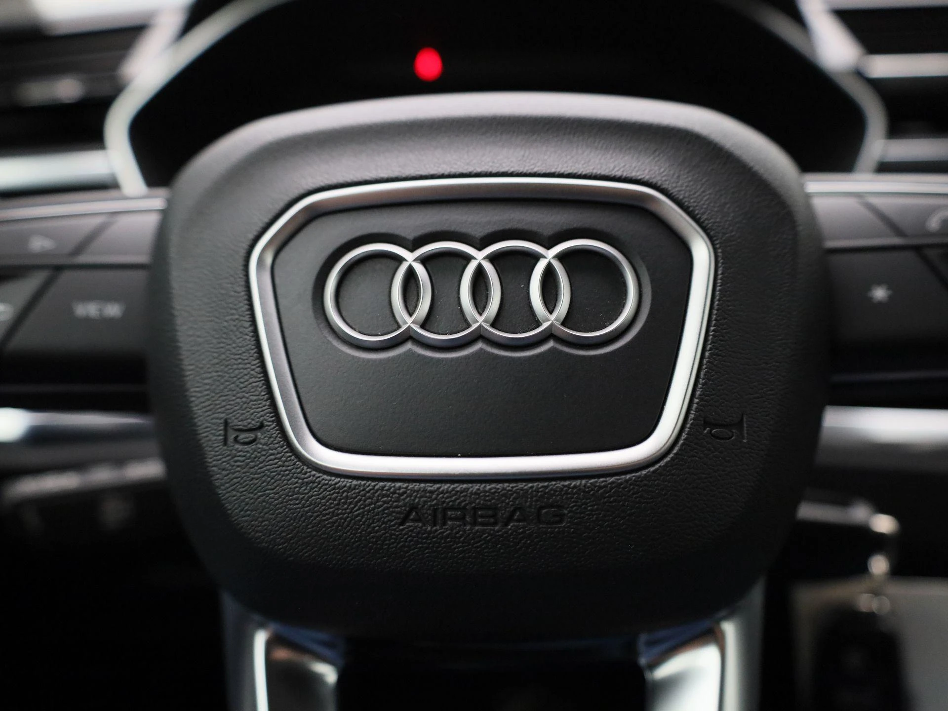 Audi-Q3-image-30