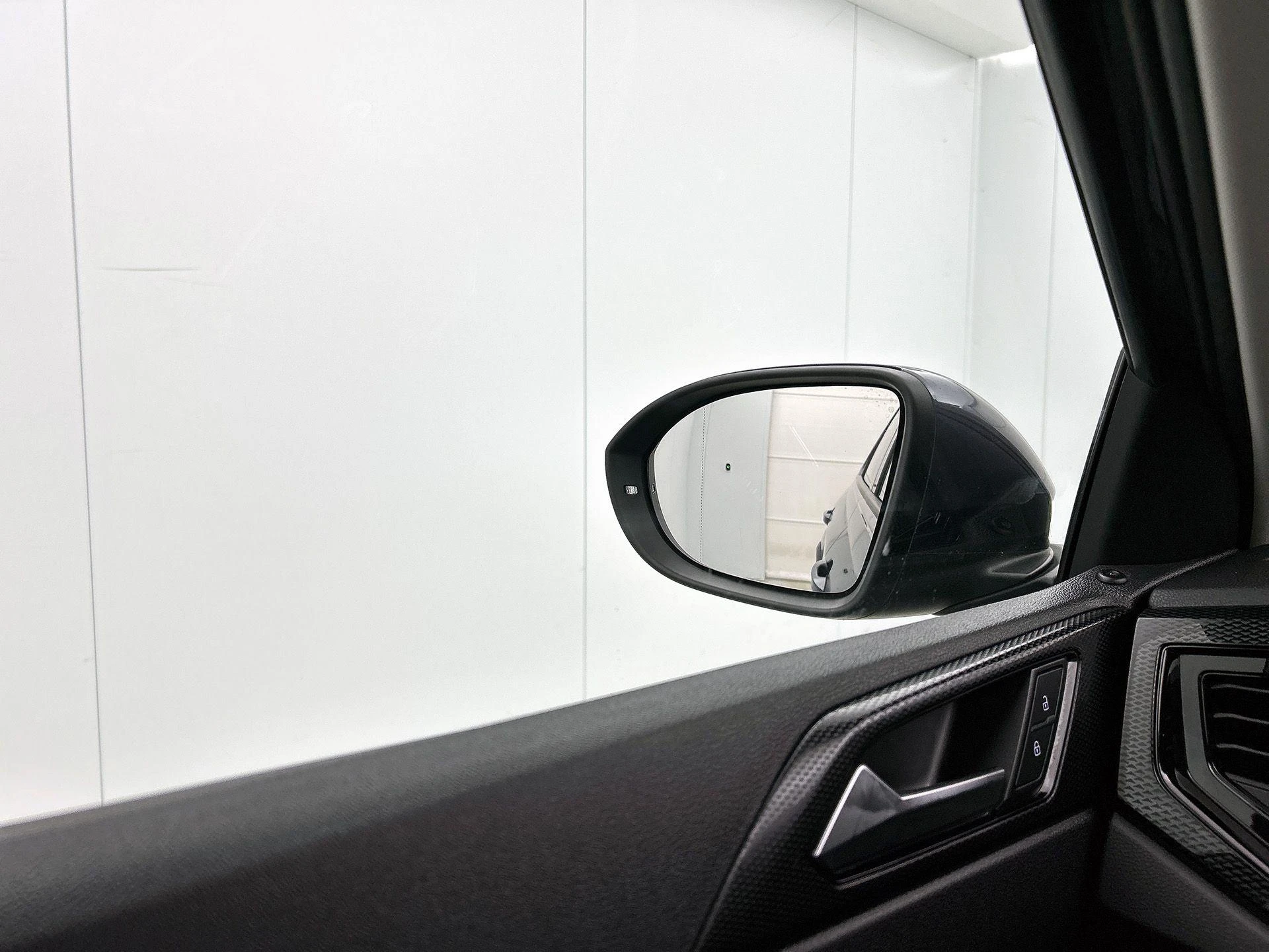 Volkswagen-Taigo-image-16