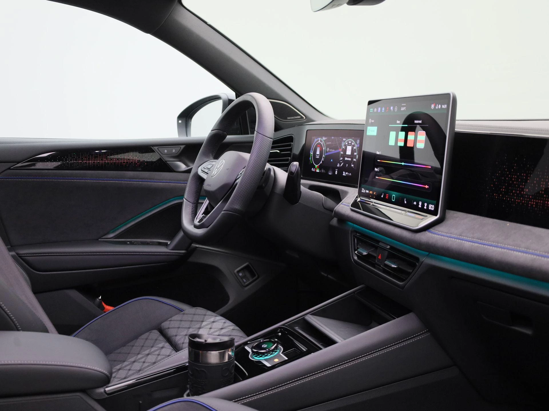 Volkswagen-Tiguan-image-41