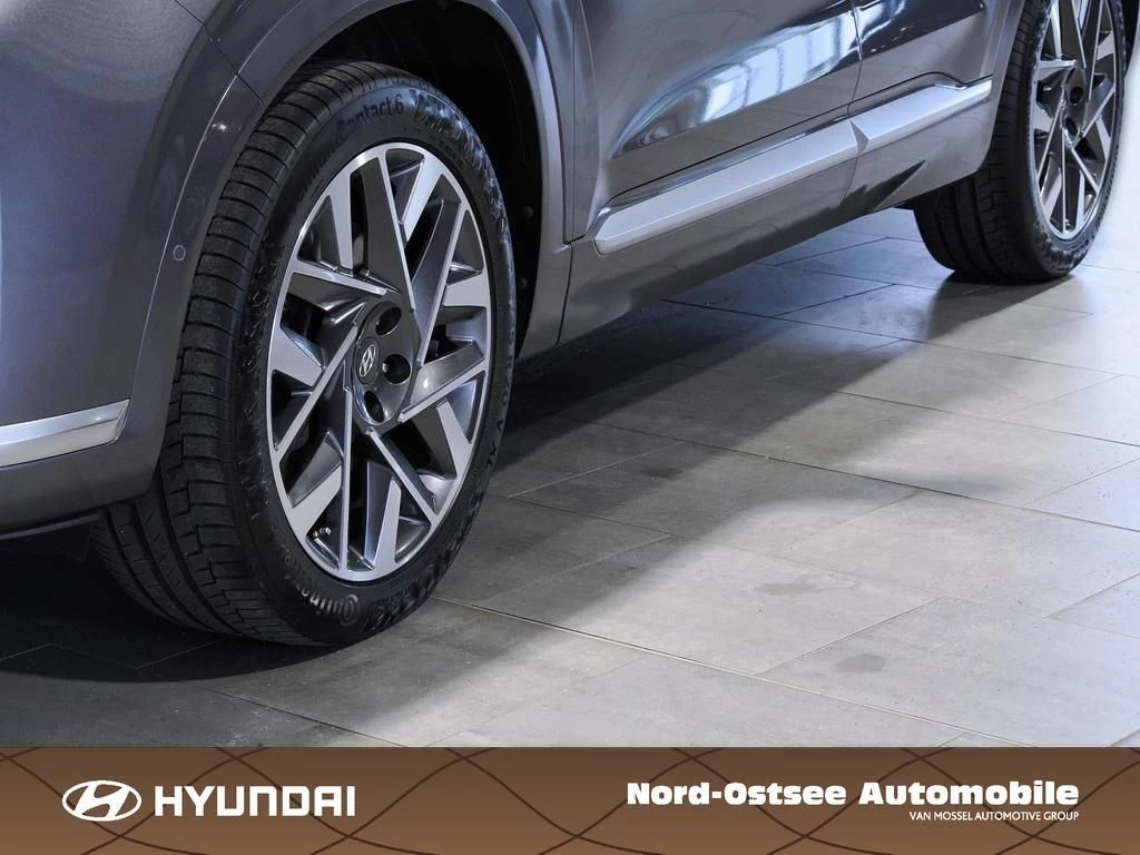 Hyundai Santa Fe 2.2 CRDi SIGNATURE 4WD 5-SITZER PANO