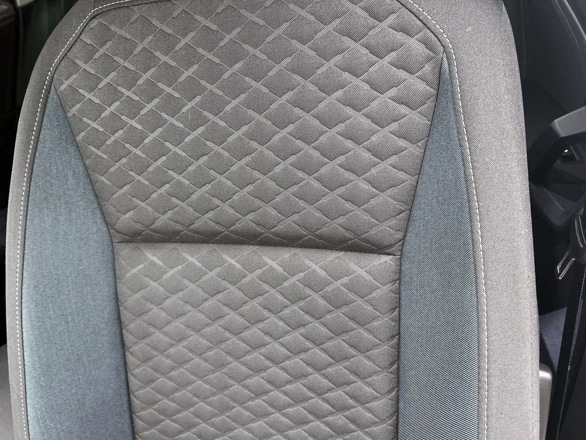 Volkswagen-Tiguan-image-17