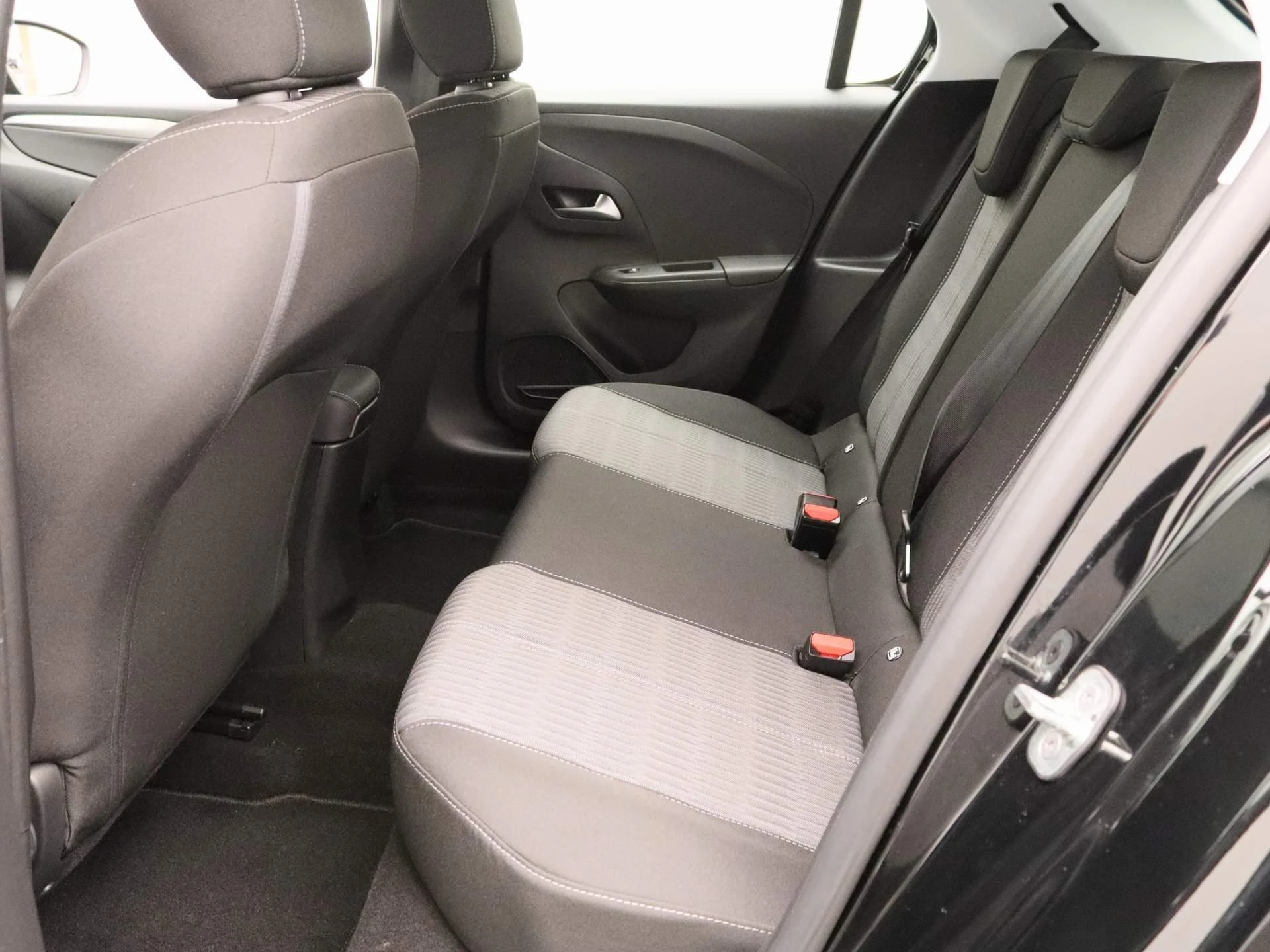 Opel-Corsa-image-11