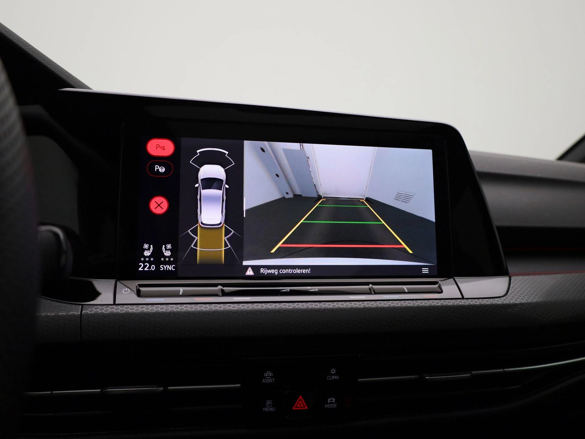 Volkswagen-Golf-image-15