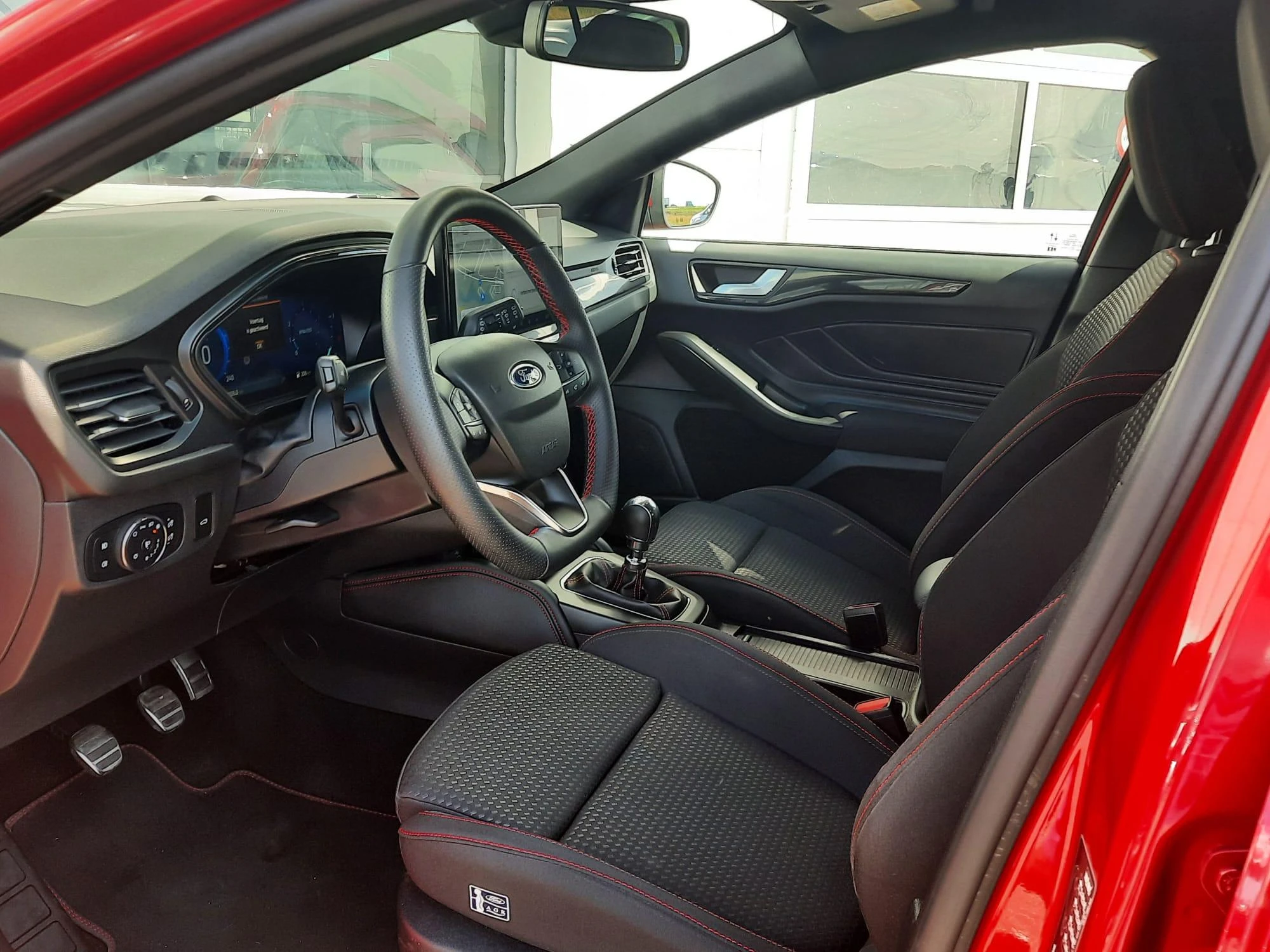 Ford-Focus-image-9