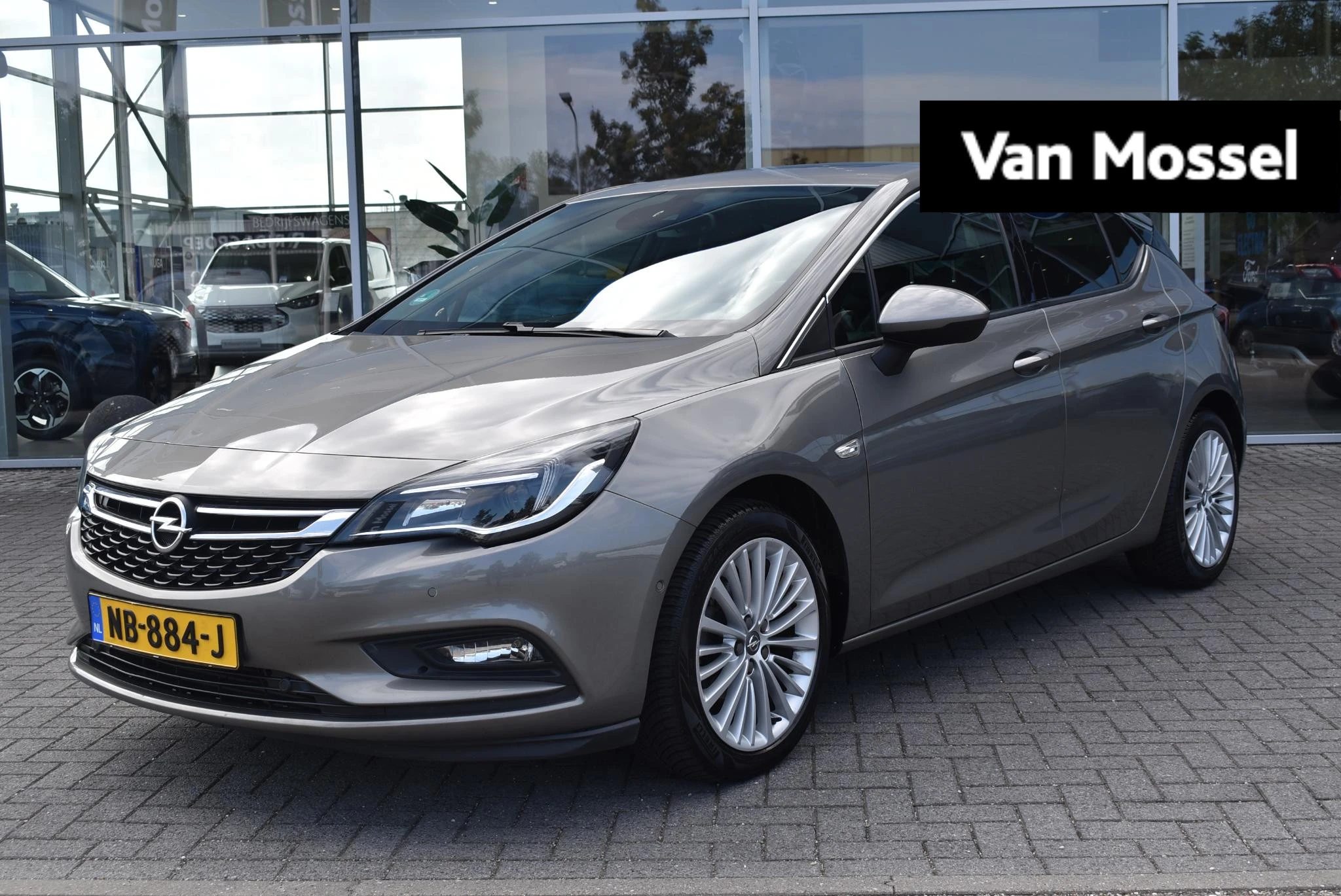 Opel-Astra-image-0