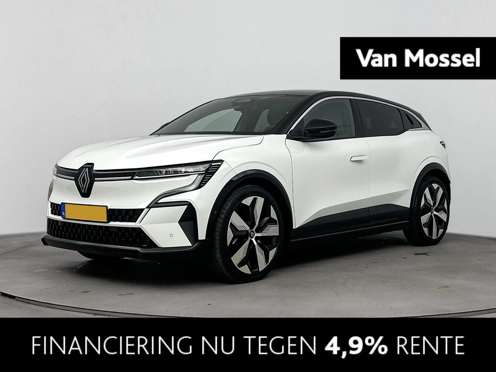 Renault-Megane E-Tech-image-0