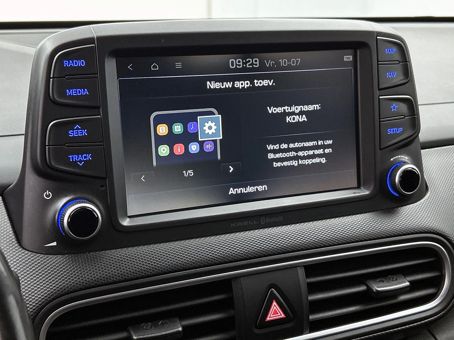 Hyundai-Kona-image-11