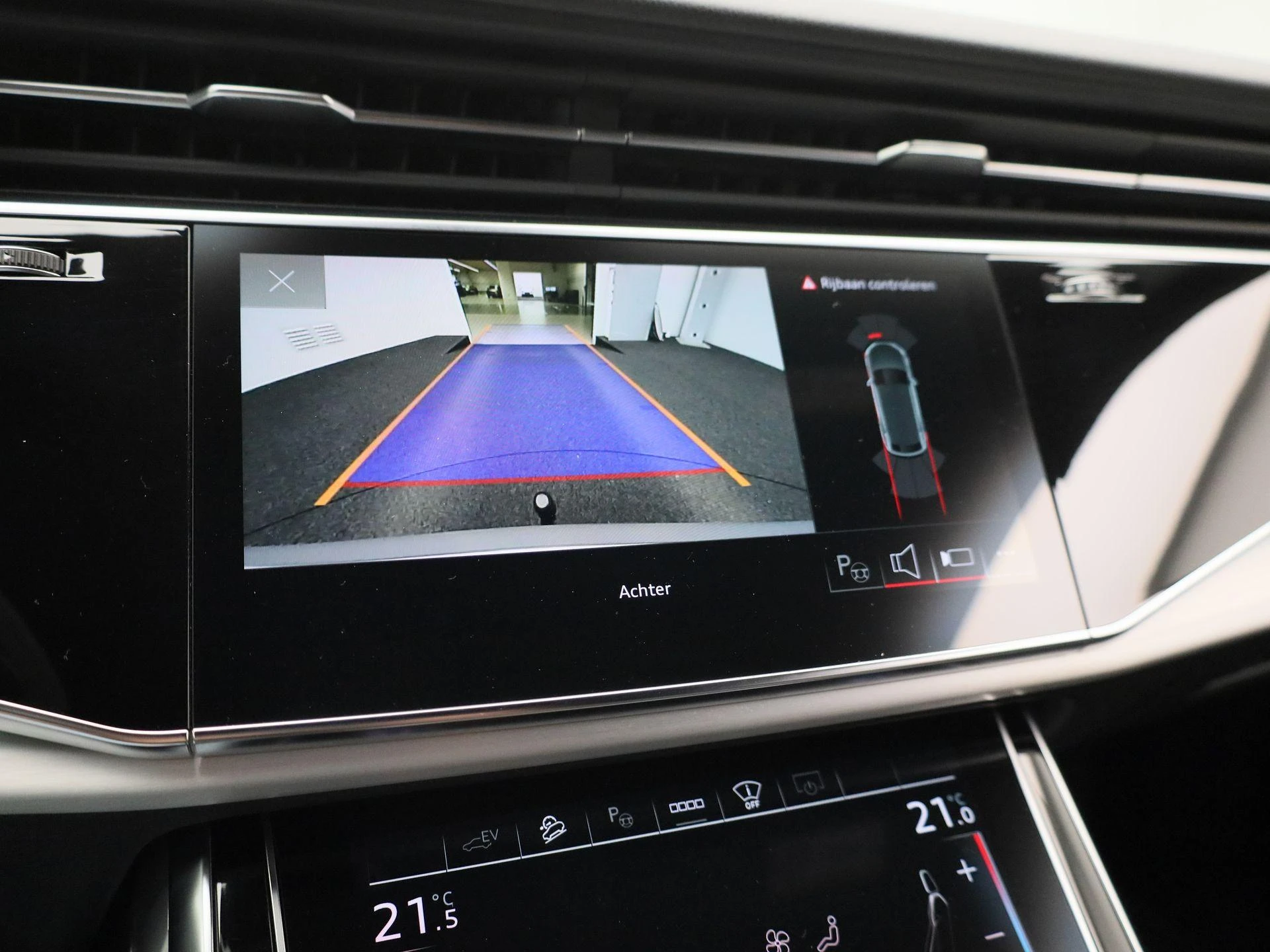 Audi-Q8-image-31