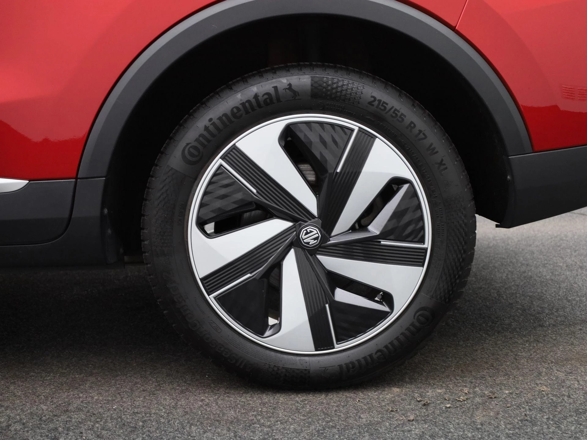 MG ZS EV Long Range Luxury 70 kWh