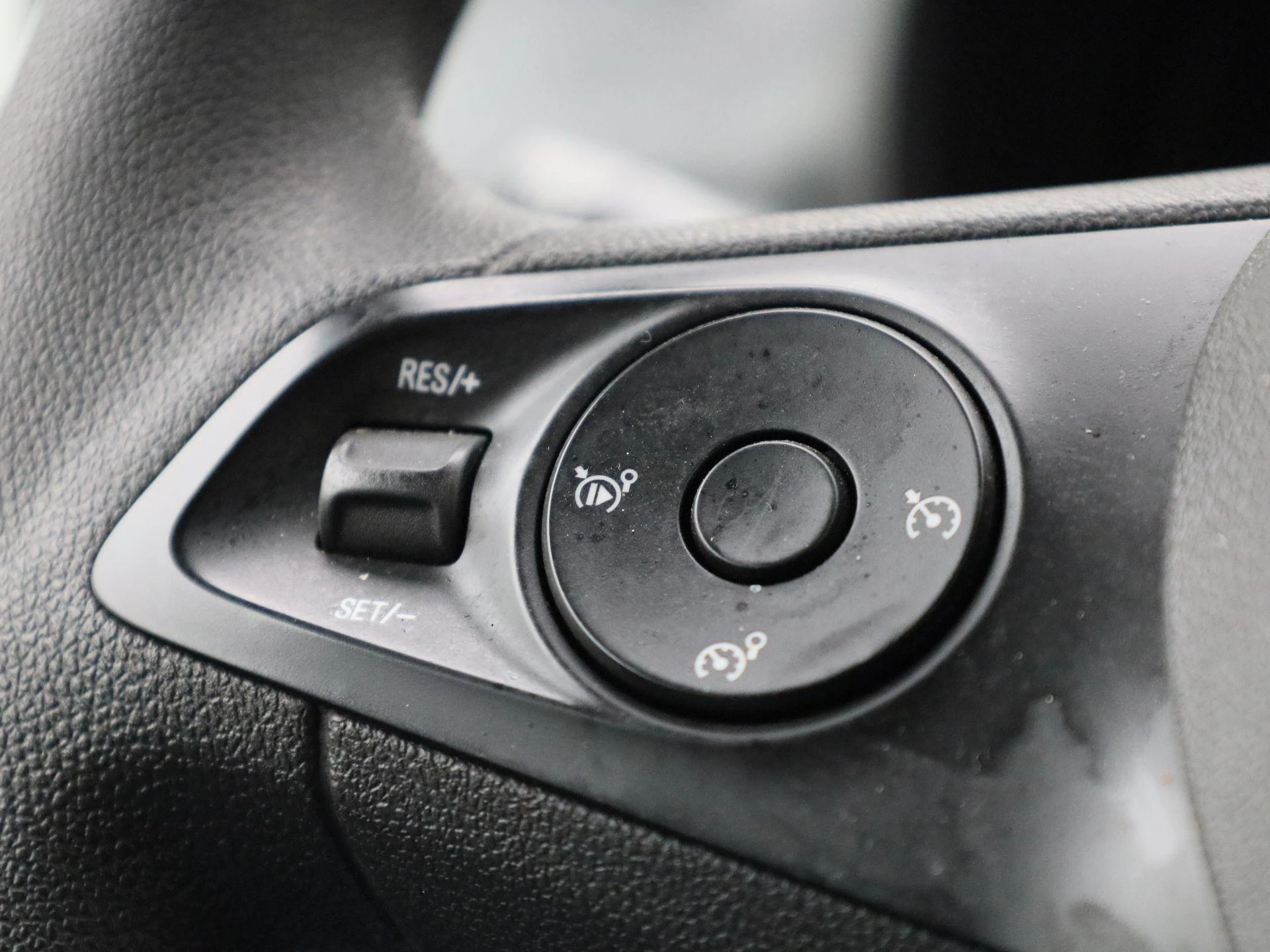 Opel-Combo-image-24