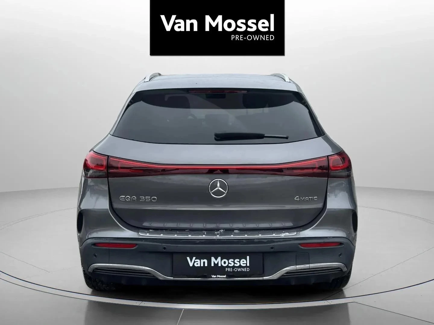 Mercedes-Benz-EQA-image-5