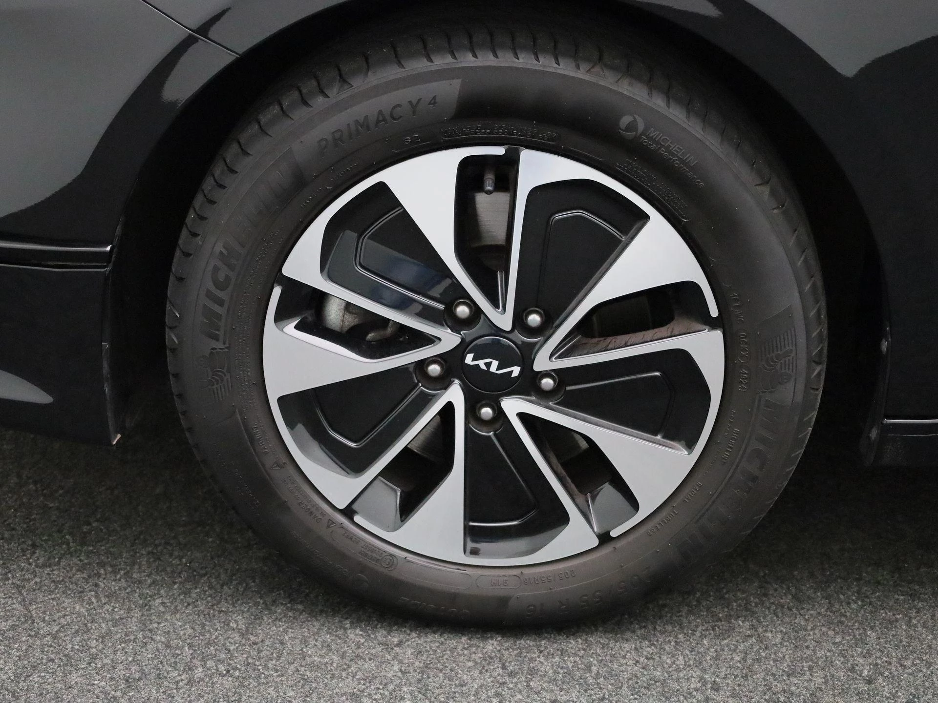 Kia-Ceed Sportswagon-image-14