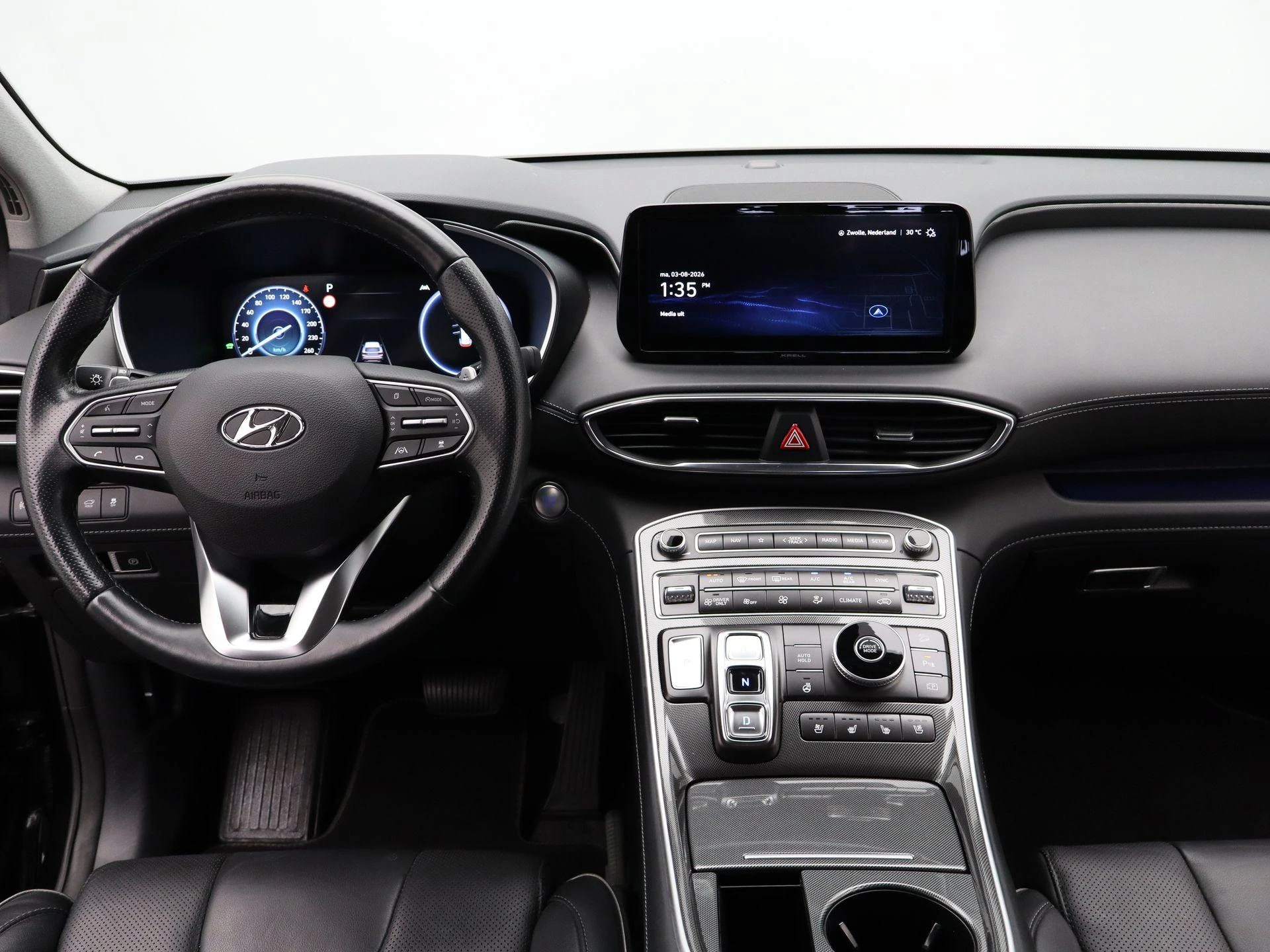 Hyundai-Santa Fe-image-6