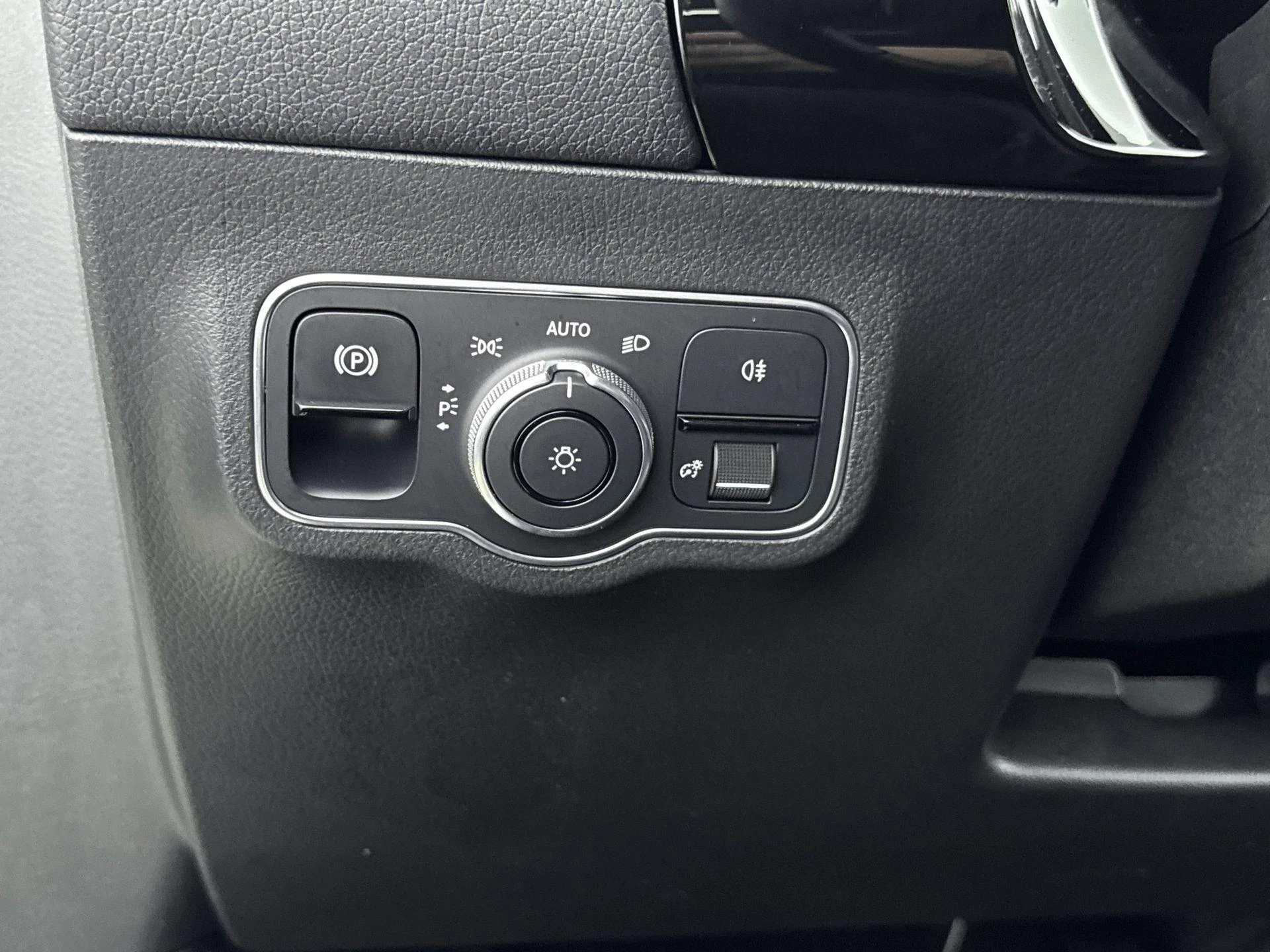 Mercedes-Benz B-Klasse 180 Business Solution