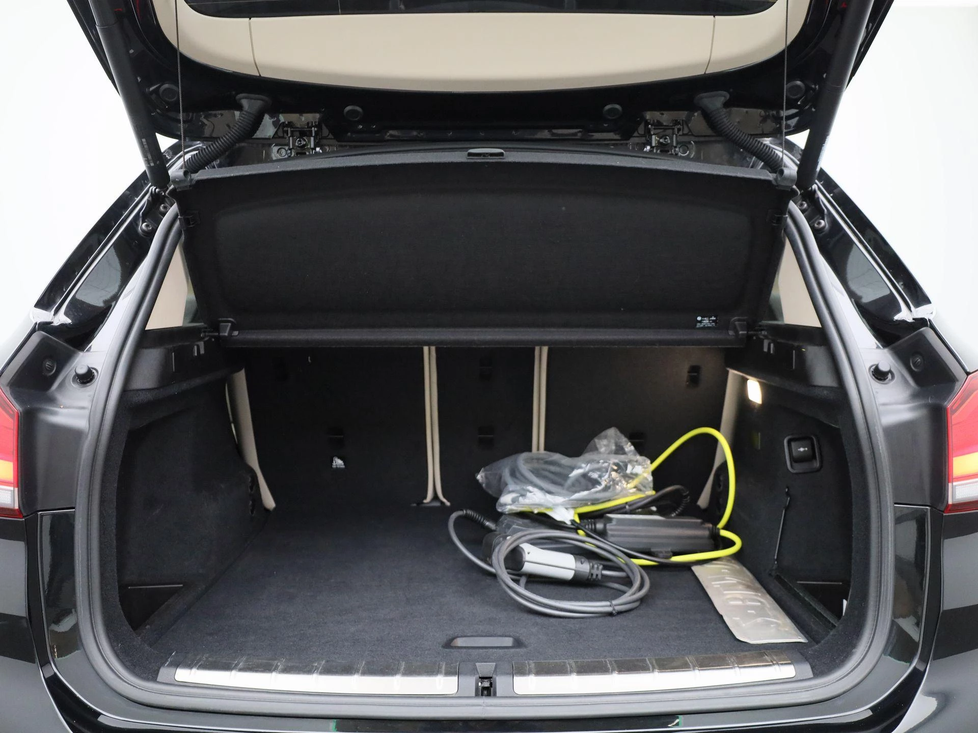 BMW-X1-image-13