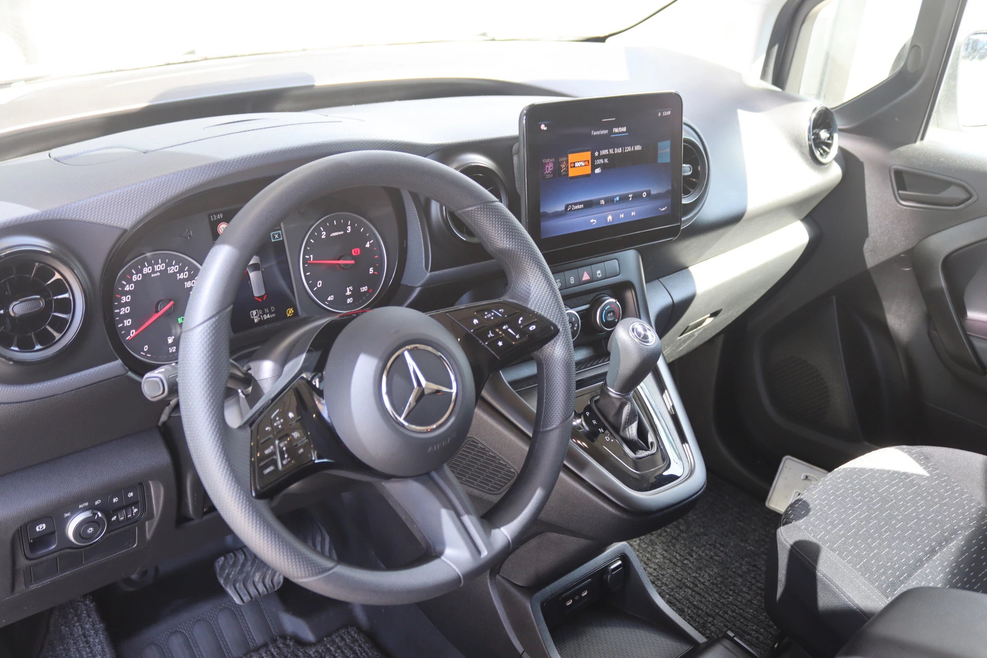 Mercedes-Benz-Citan-image-3