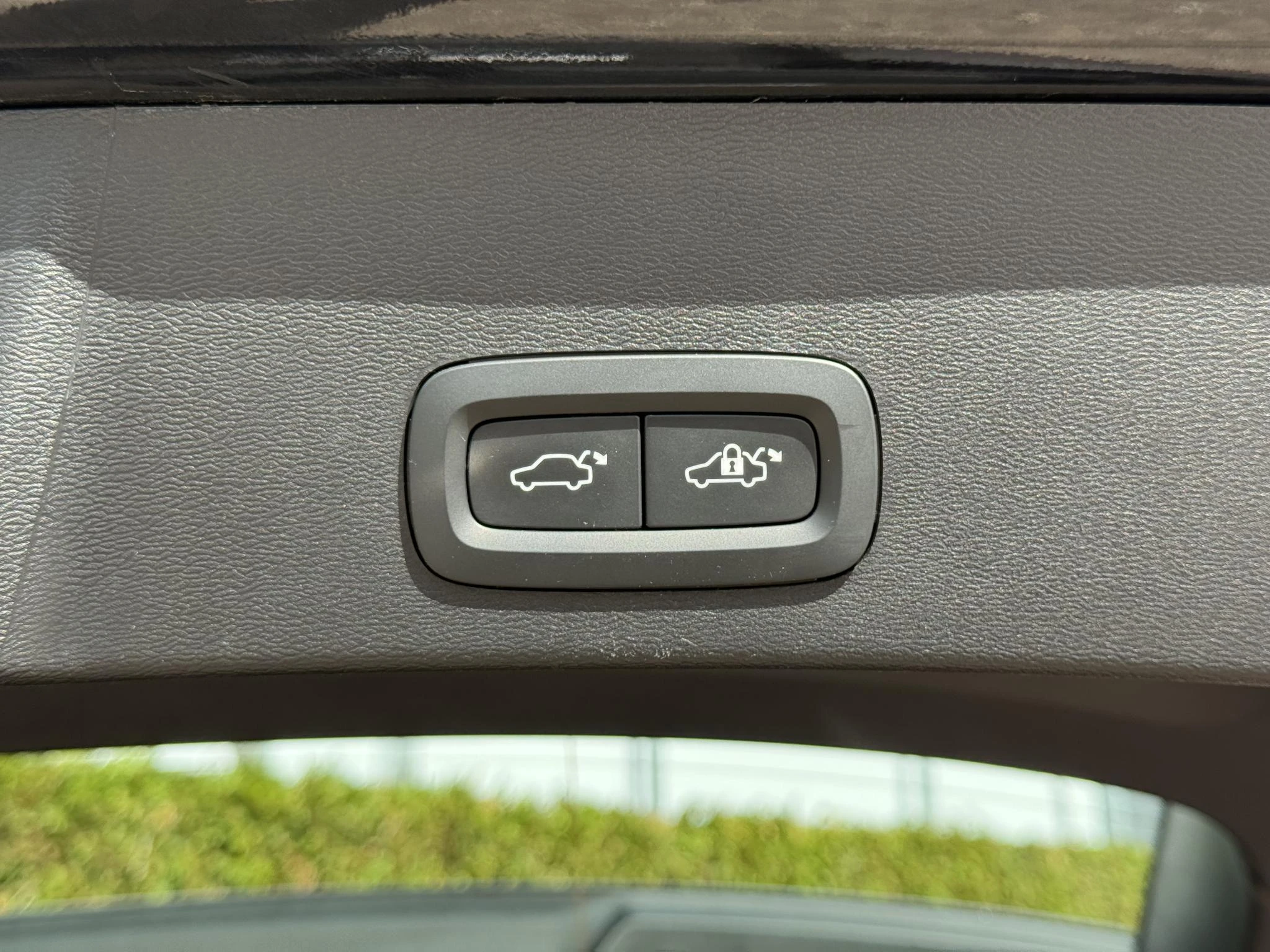 Volvo-XC40-image-7
