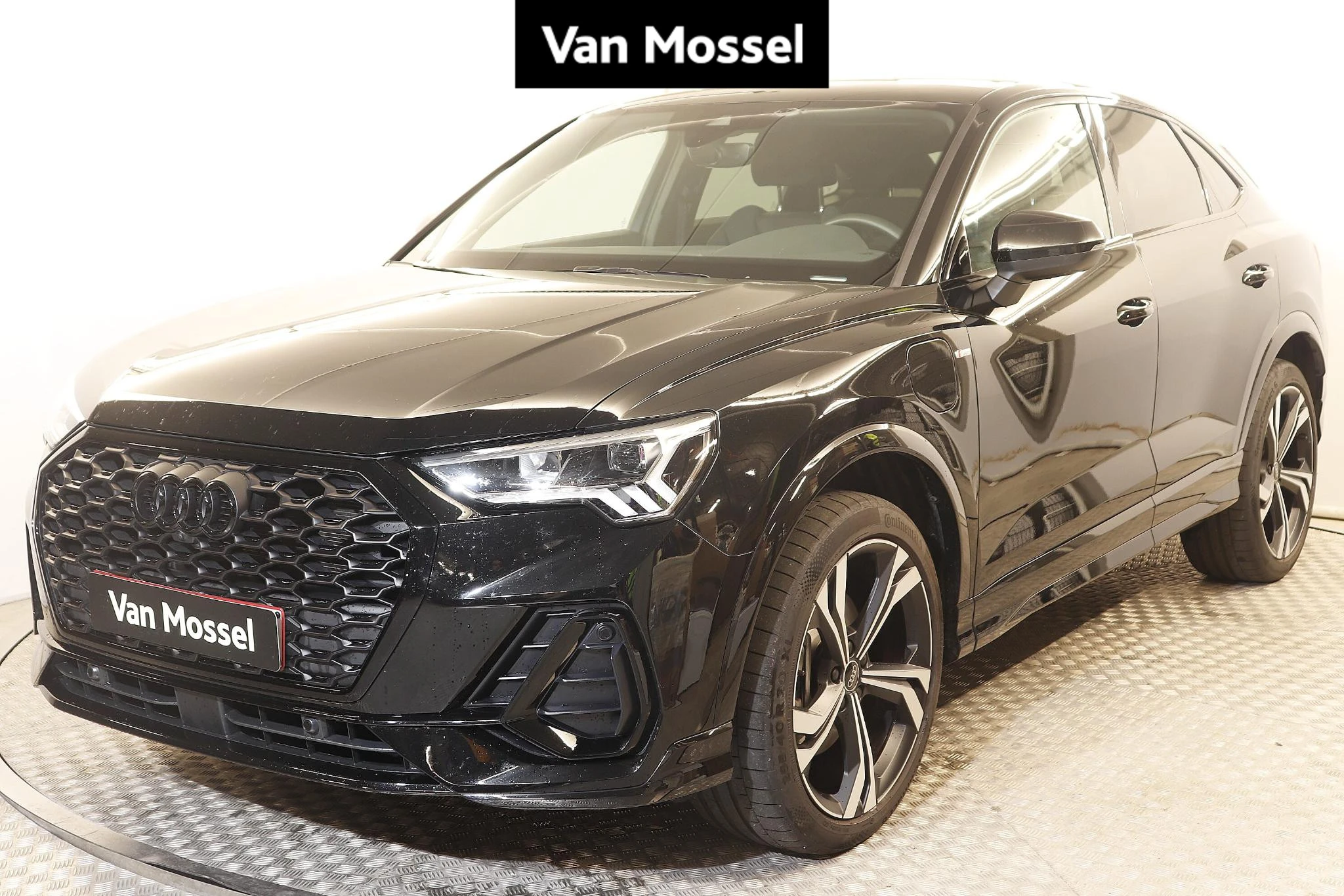 Audi-Q3-image-0