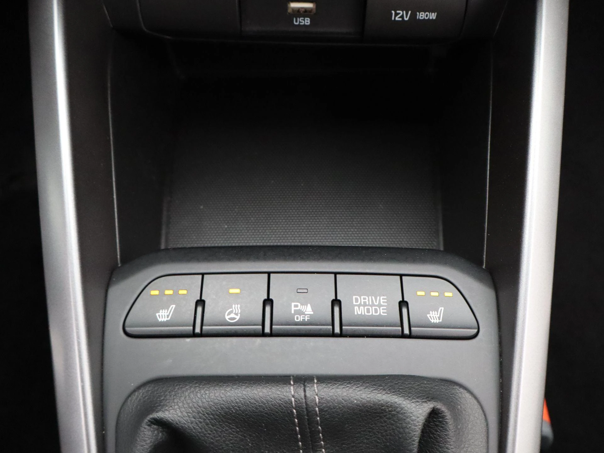 Kia-Stonic-image-22