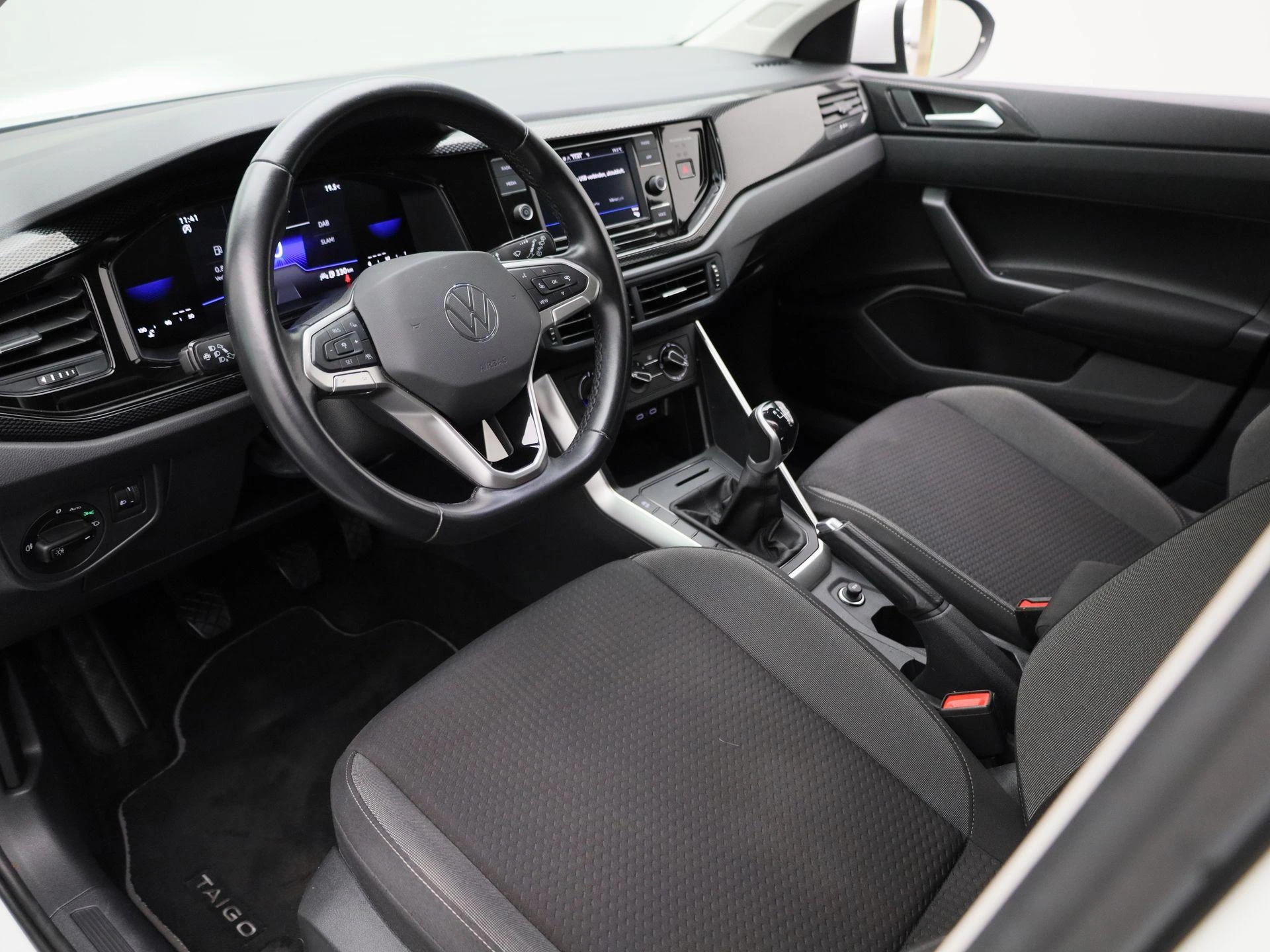 Volkswagen-Taigo-image-15