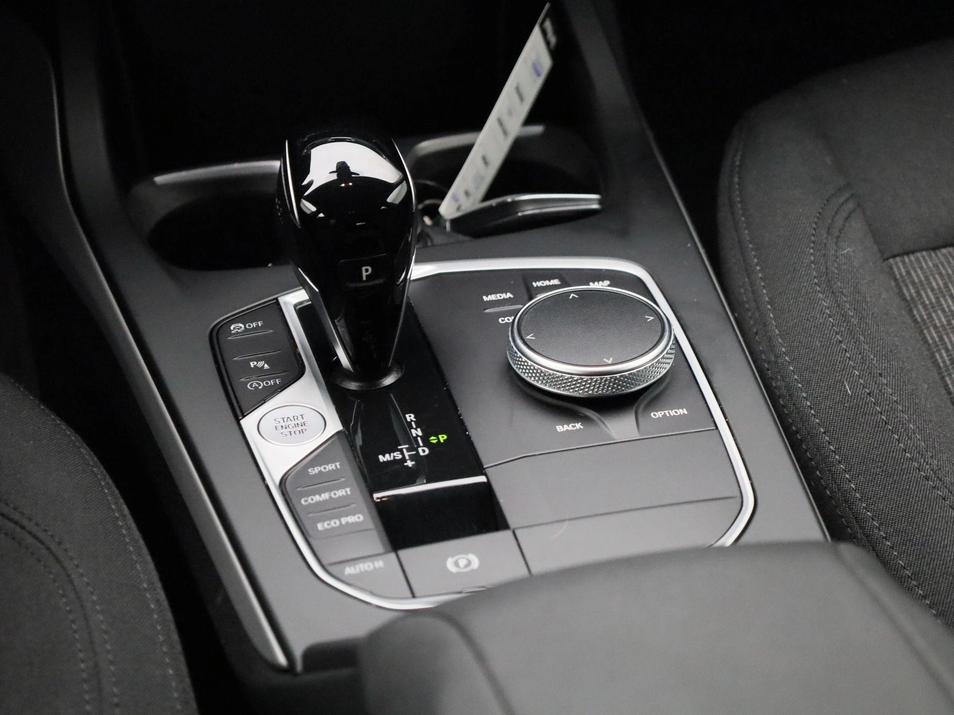 BMW 1 Reeks Hatch 116dA (85 kW)