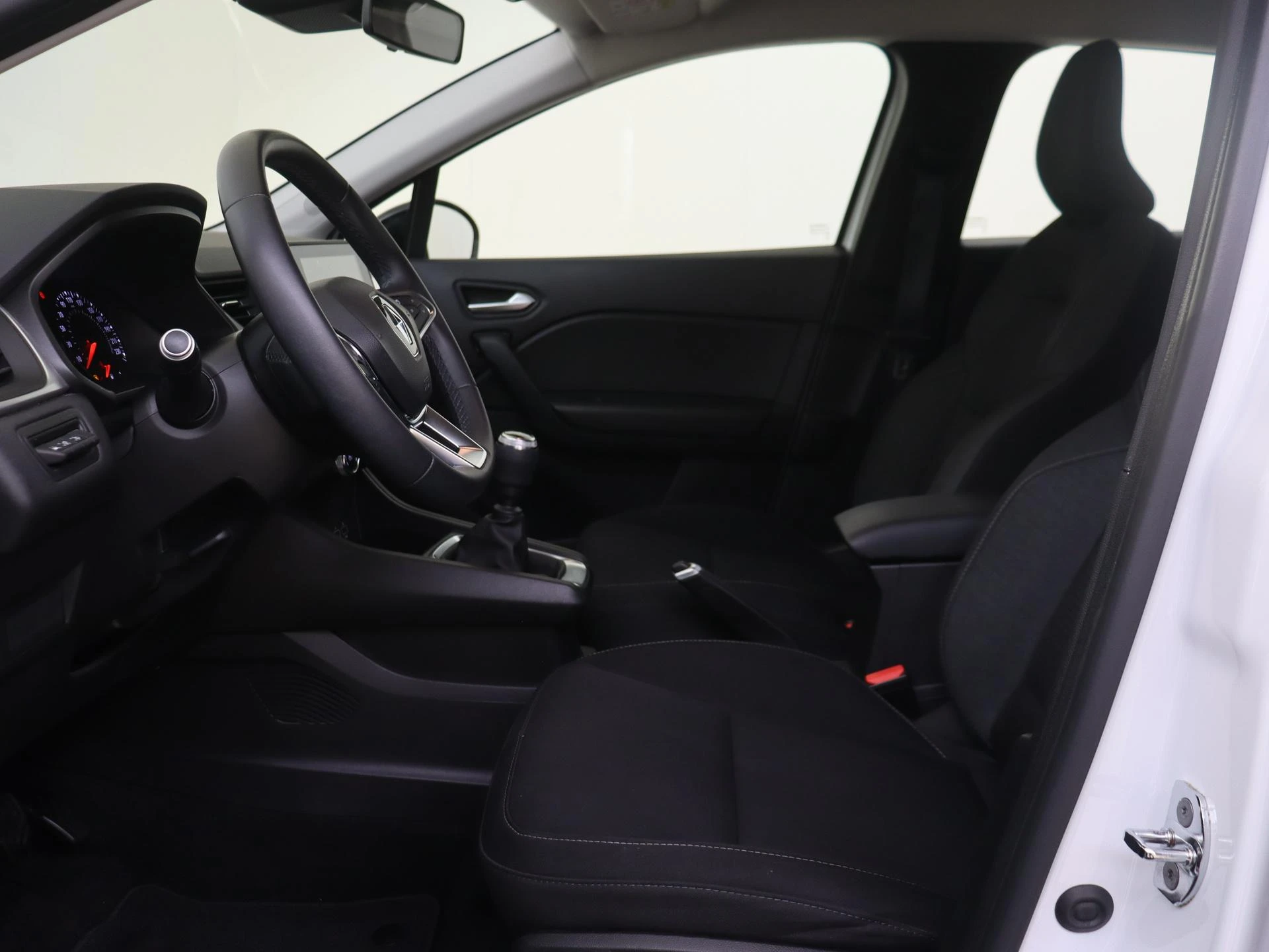 Renault-Captur-image-14