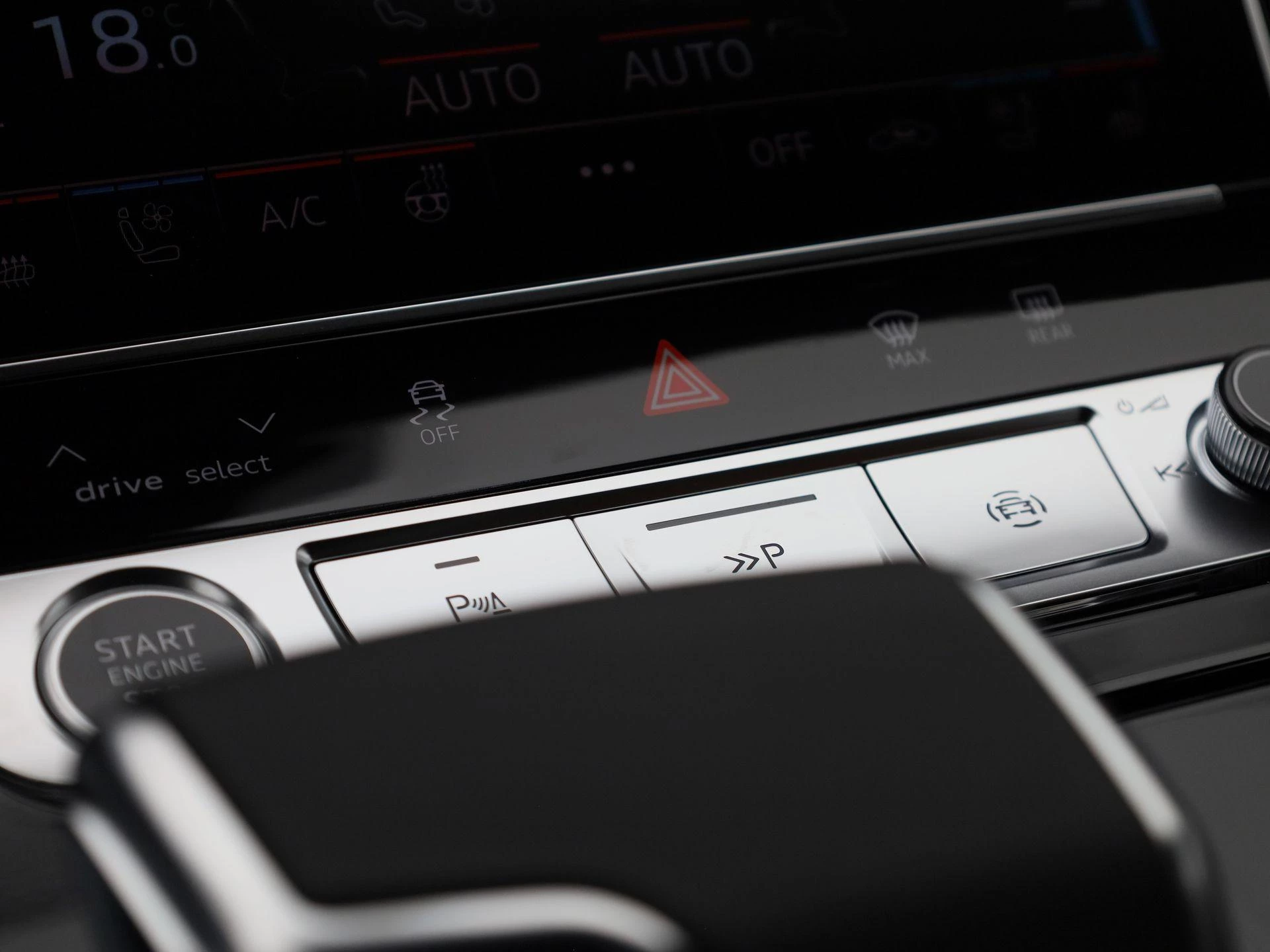 Audi A8 60 TFSI e quattro Lang 340 PK