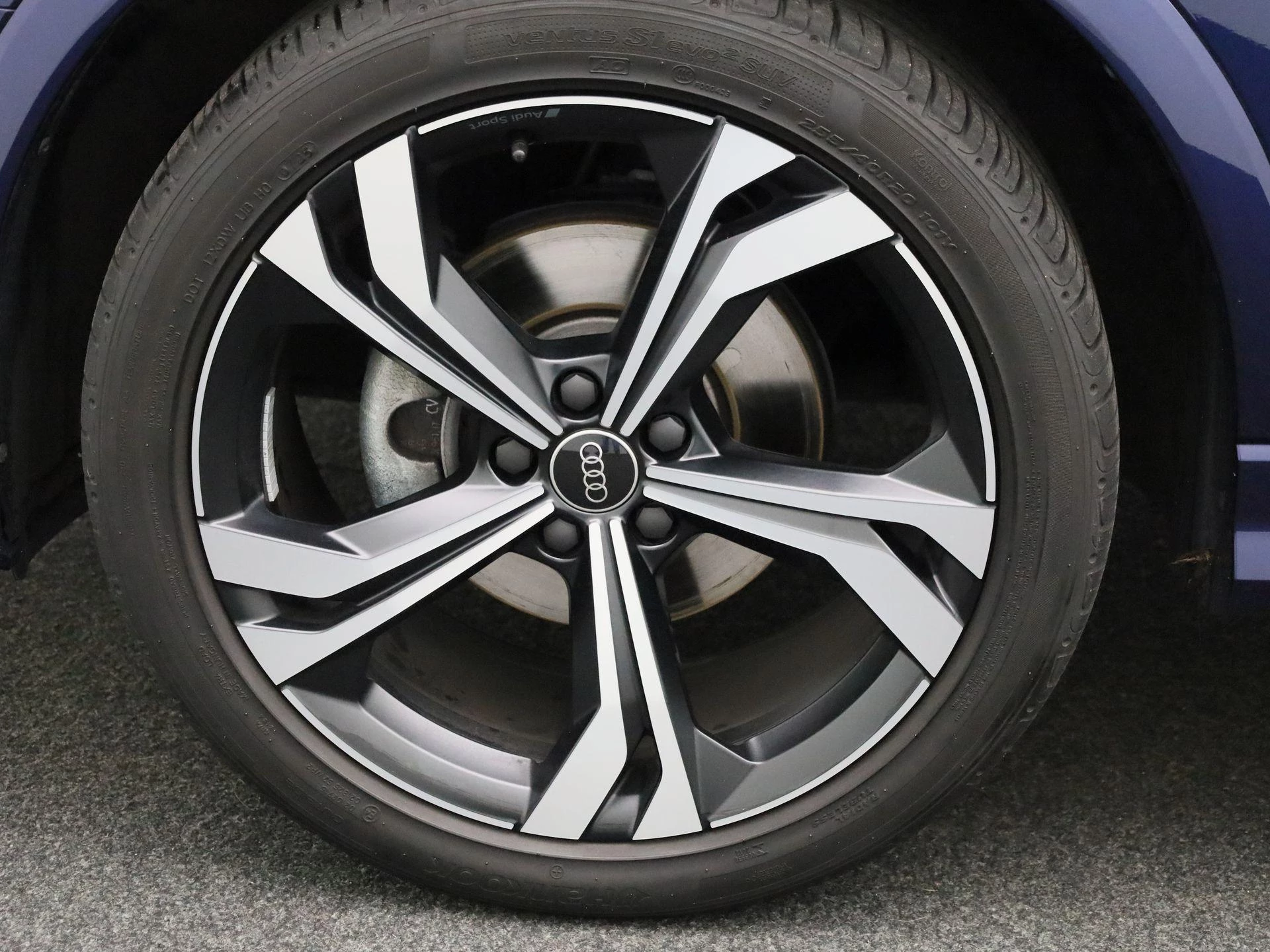 Audi-Q3-image-6
