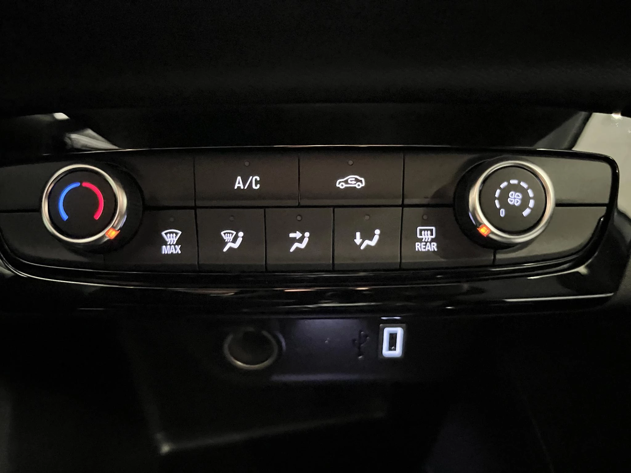 Opel-Corsa-image-11