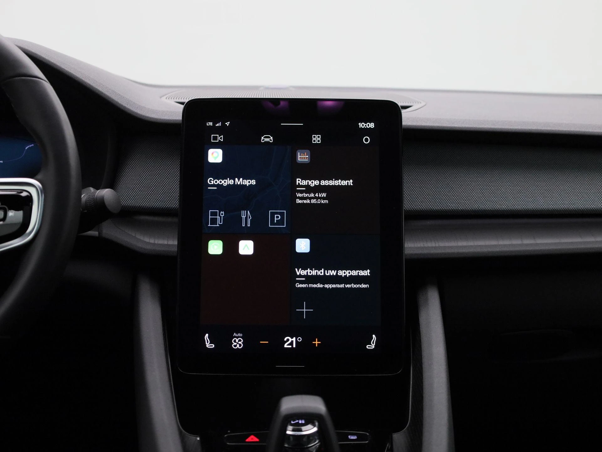 Polestar-2-image-8