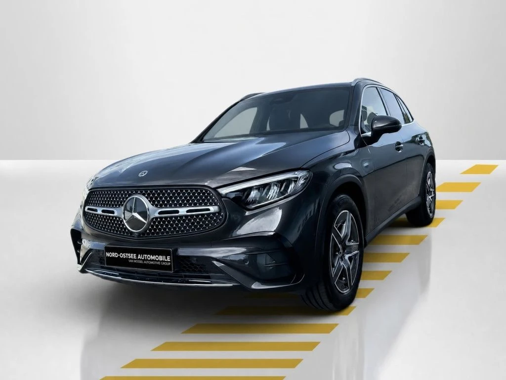 Mercedes-Benz-GLC 220 d-image-1