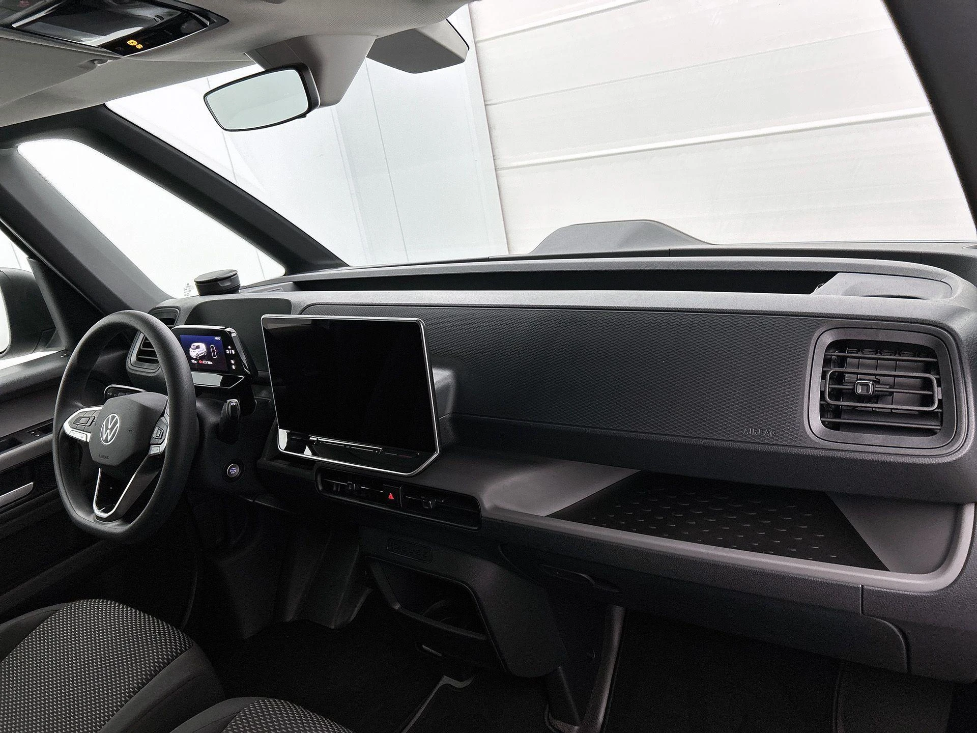 Volkswagen-ID. Buzz Cargo-image-17