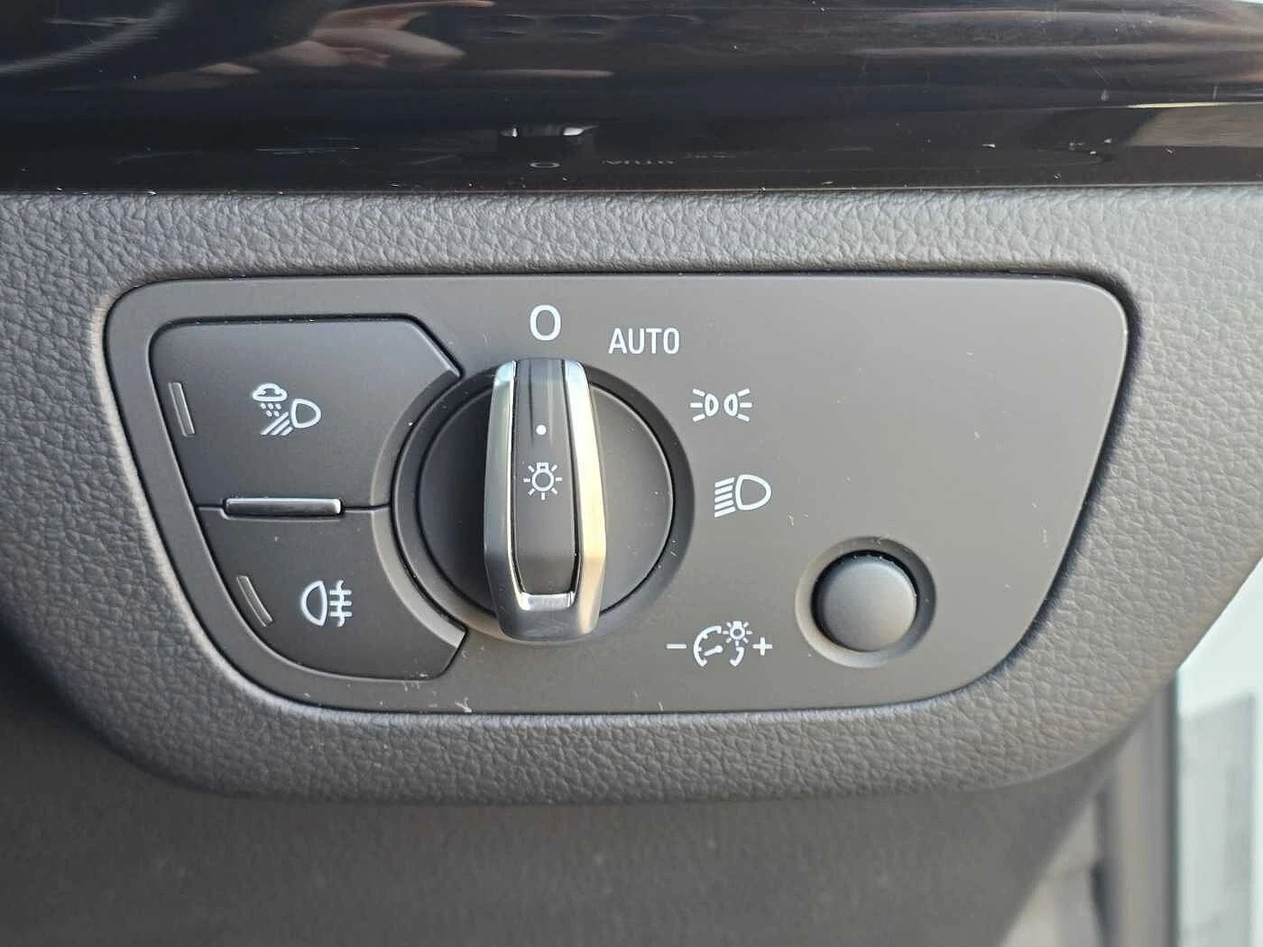 Audi-Q5-image-30