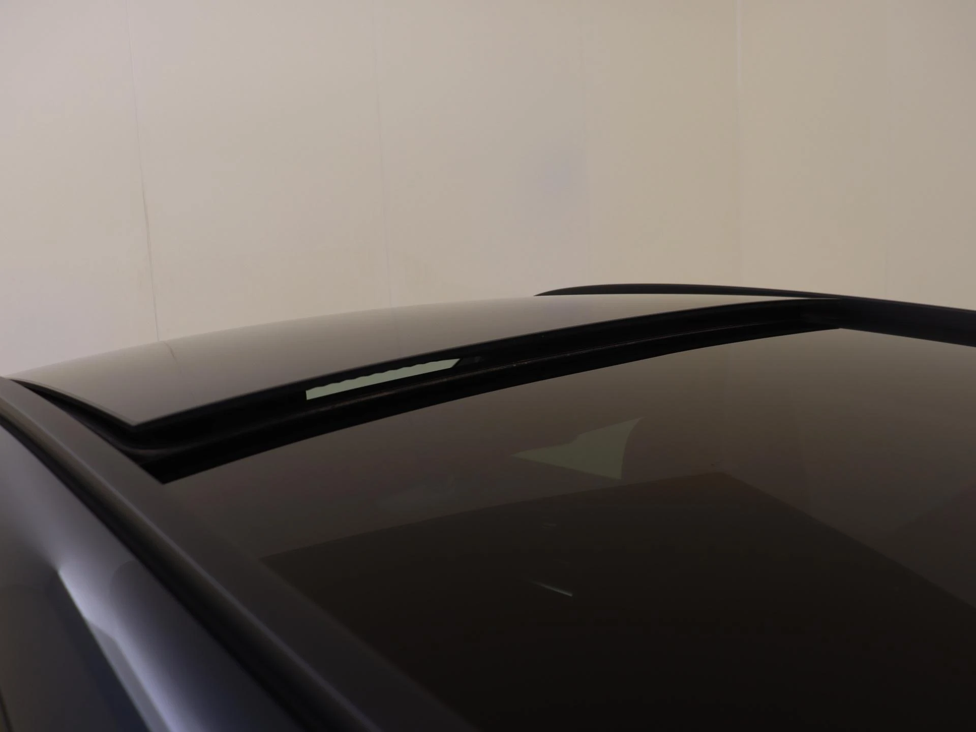 Mercedes-Benz-EQA-image-26