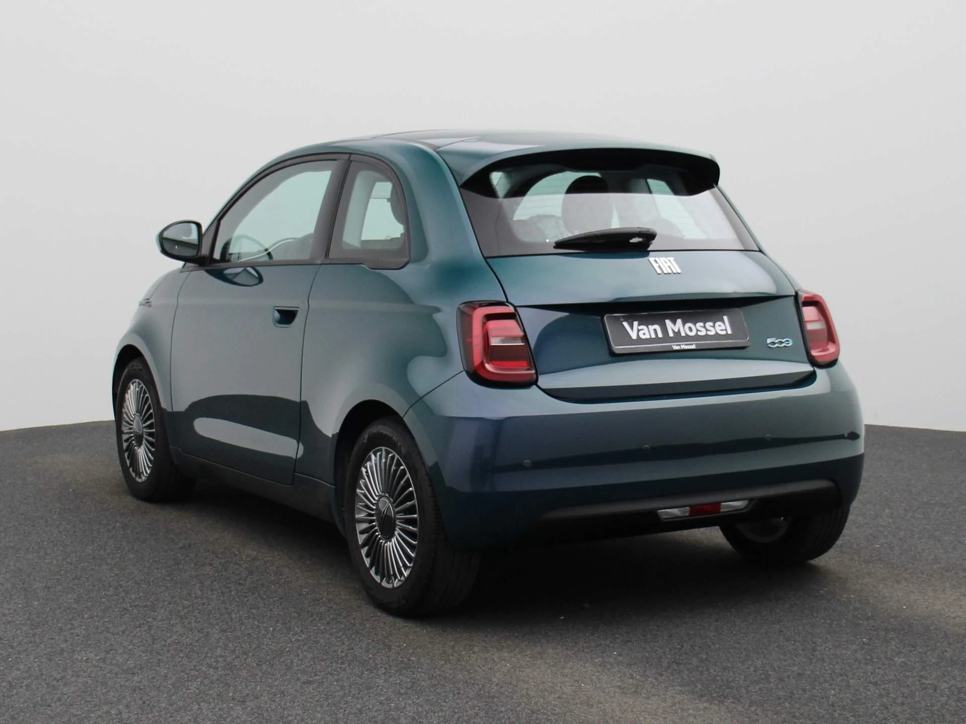 Fiat-500e-image-1