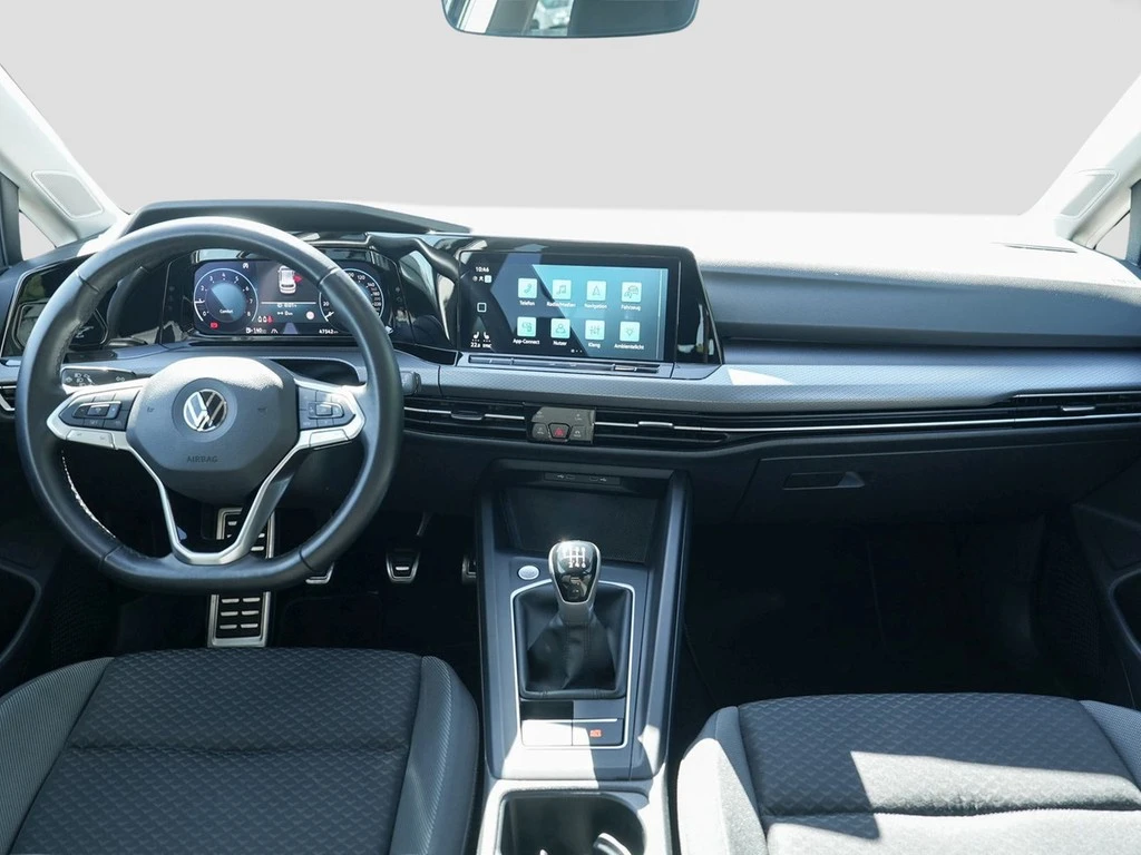 Volkswagen-Golf-image-10