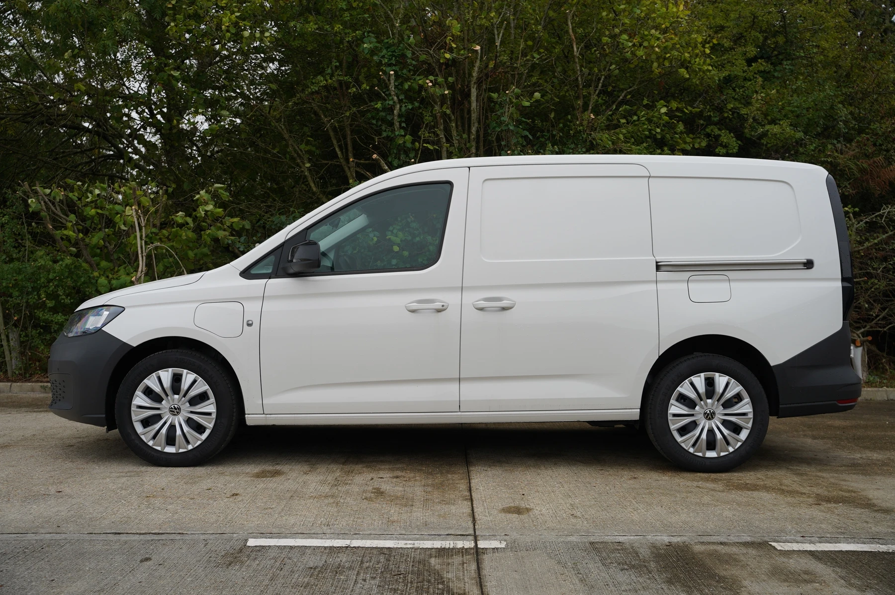 Volkswagen-Caddy-image-13