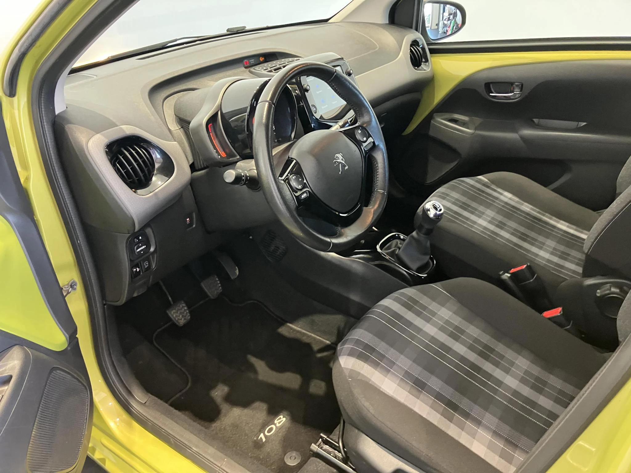 Peugeot 108 1.0 e-VTi Allure