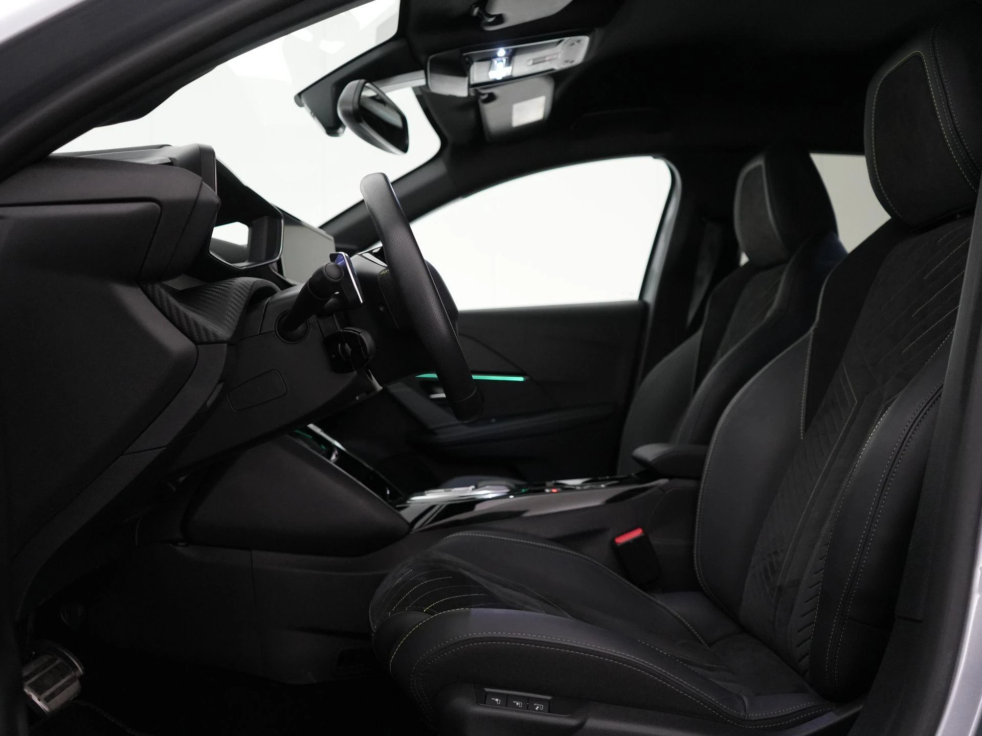 Peugeot-208-image-10
