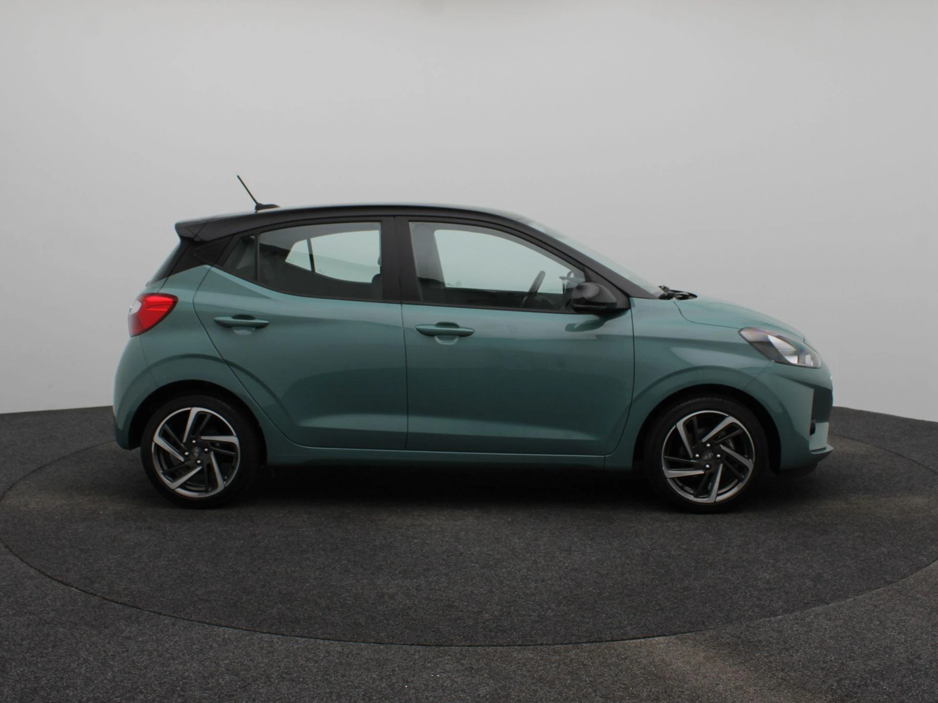 Hyundai-i10-image-5