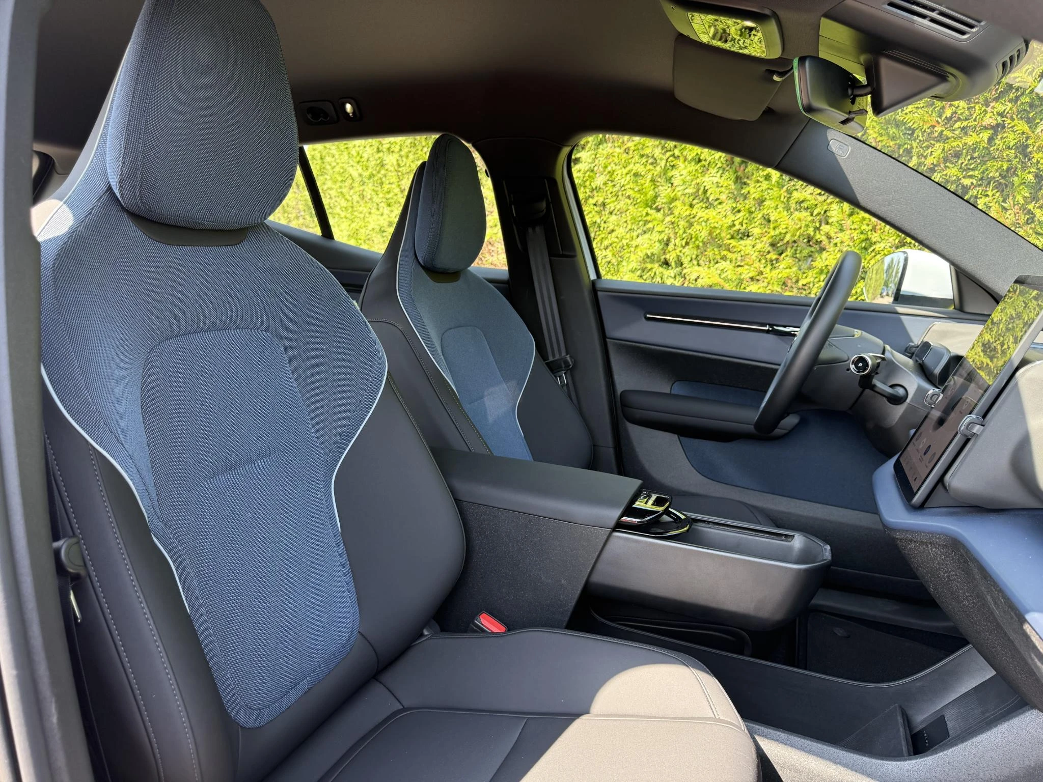 Volvo-EX30-image-10