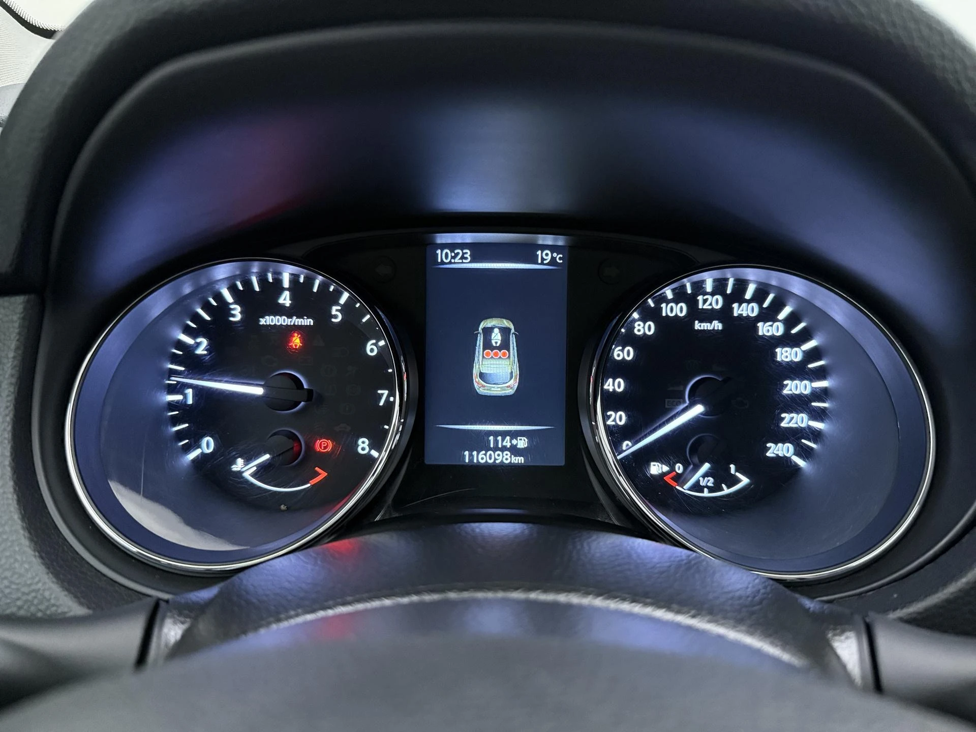 Nissan-QASHQAI-image-15