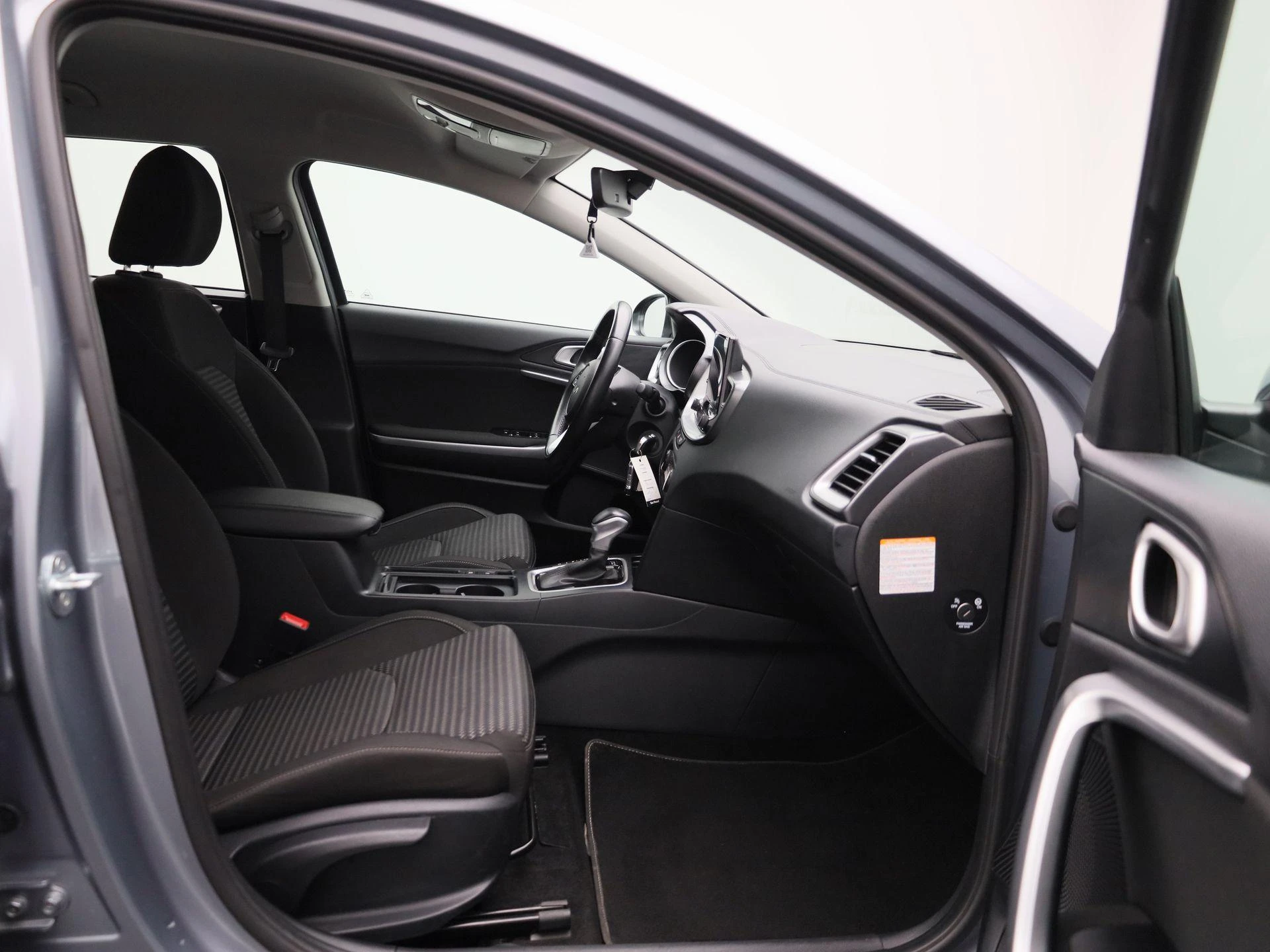 Kia-Ceed Sportswagon-image-31
