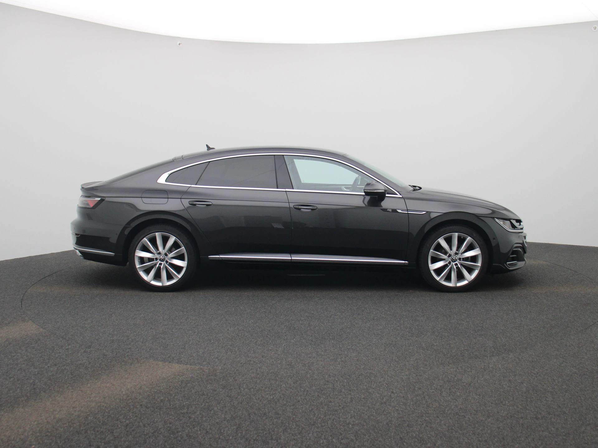 Volkswagen Arteon 1.4 TSI eHybrid R-Line Business+ 218 PK|