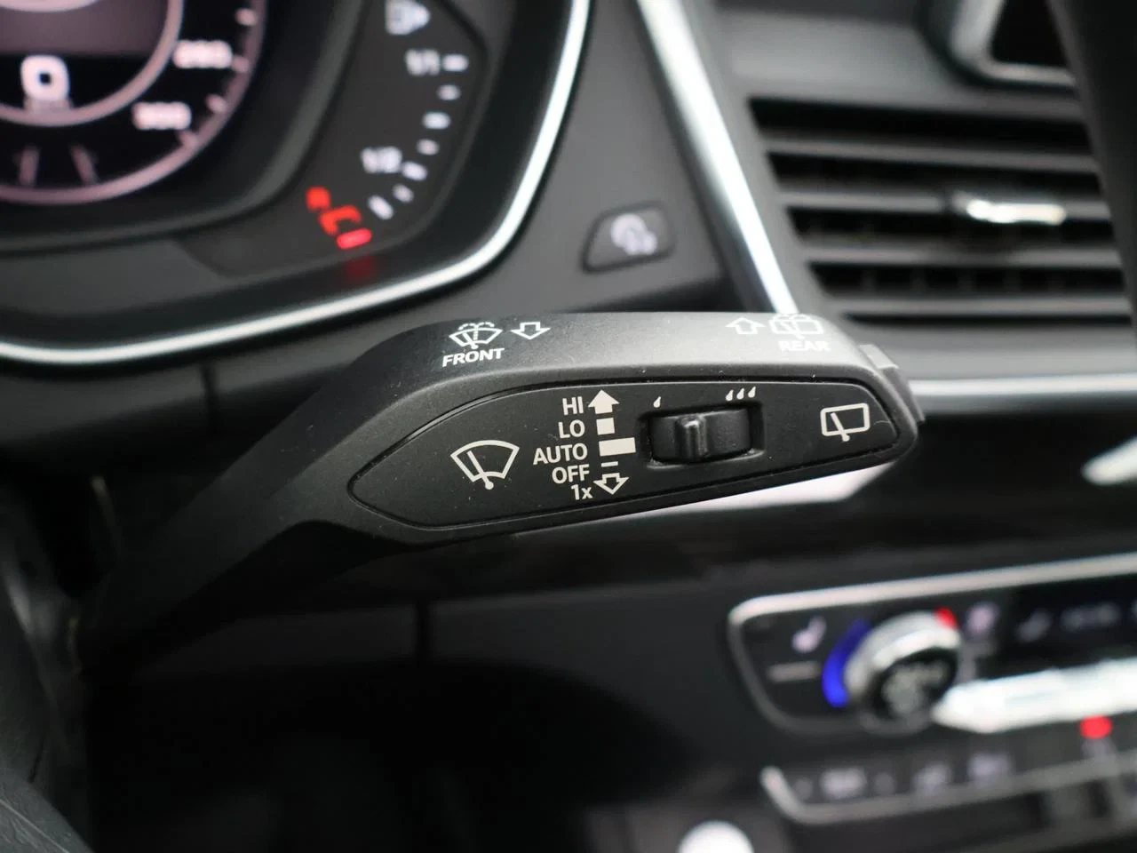 Audi-Q5-image-16