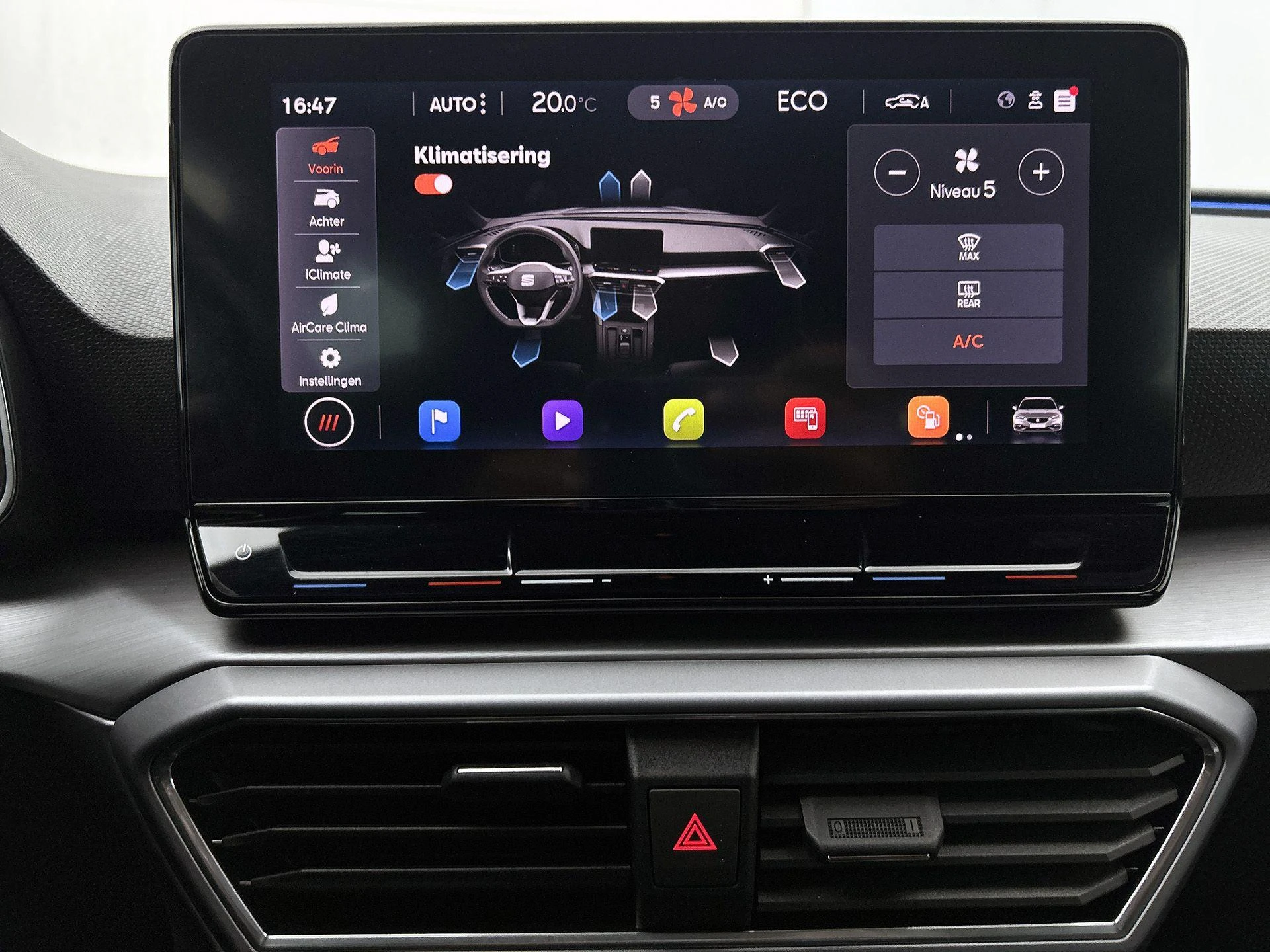 SEAT-Leon-image-22