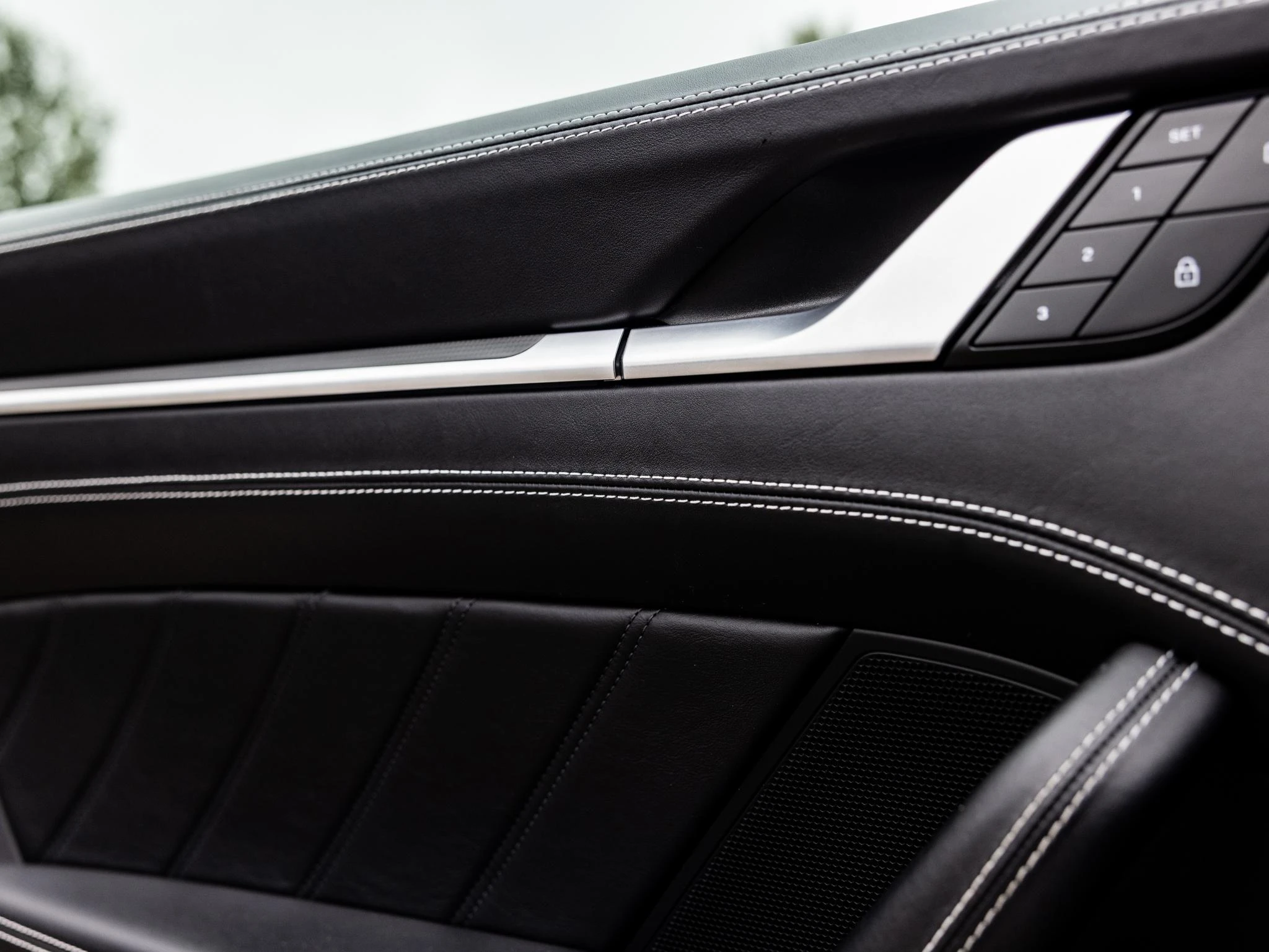 Porsche-911-image-27