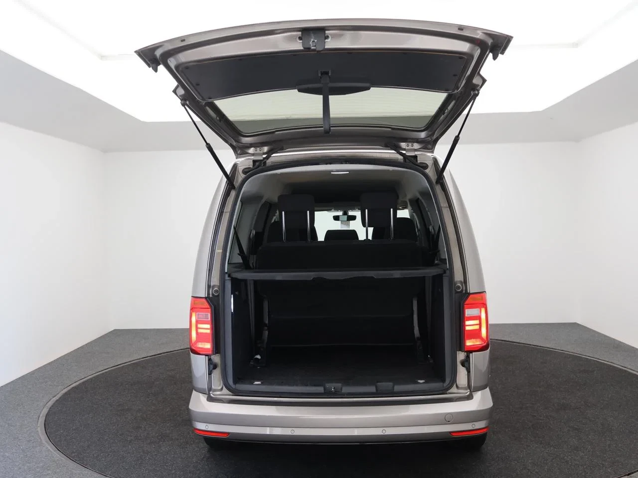 Volkswagen Caddy Maxi Caddy Maxi 1.4TSI 125PK *AUTOMAAT*PDC ACHTER*ACC*RADIO*ZETELVERWARMING*AIRCO*...*